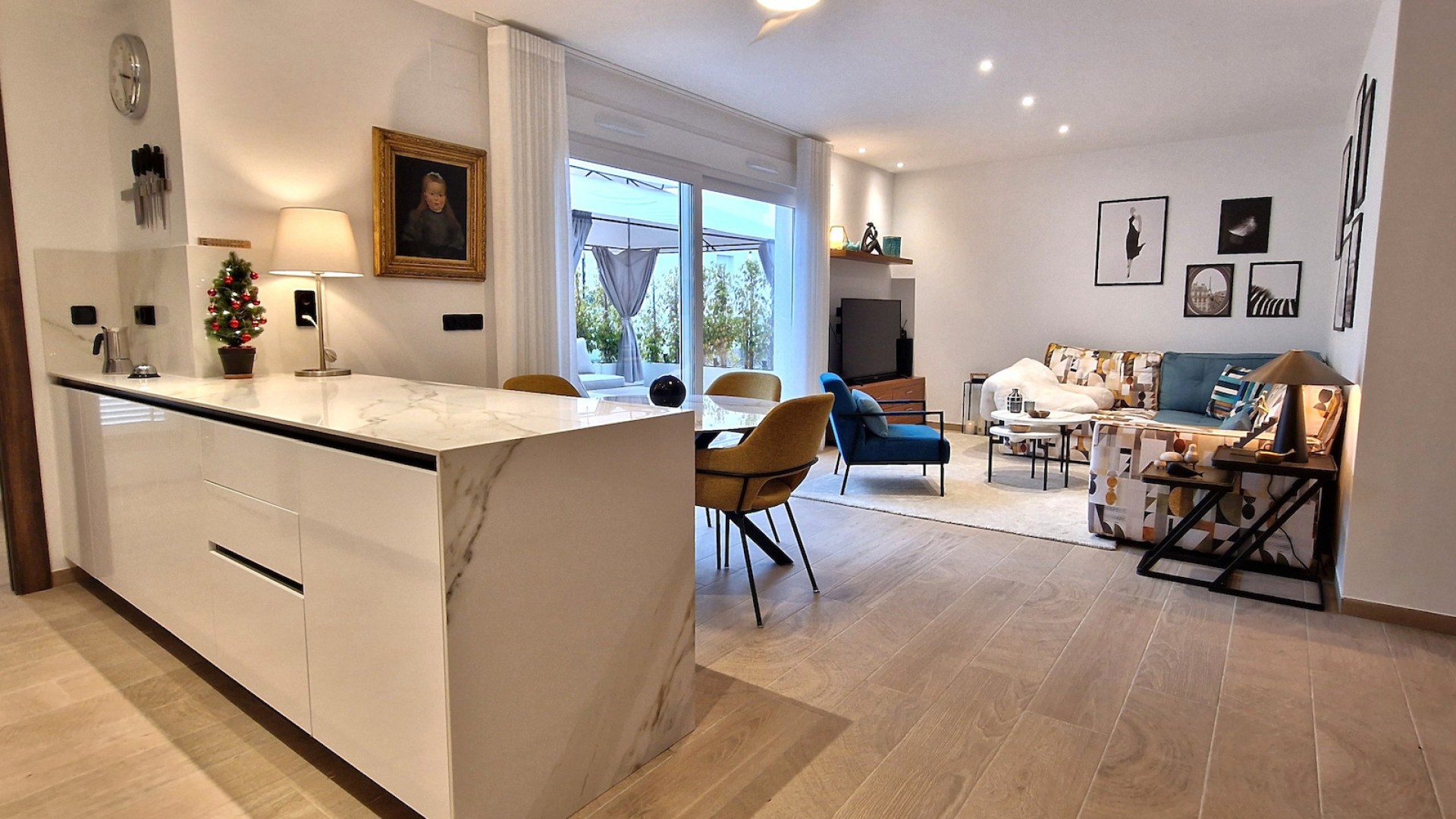 Venta - Apartamento piso -
Algorfa