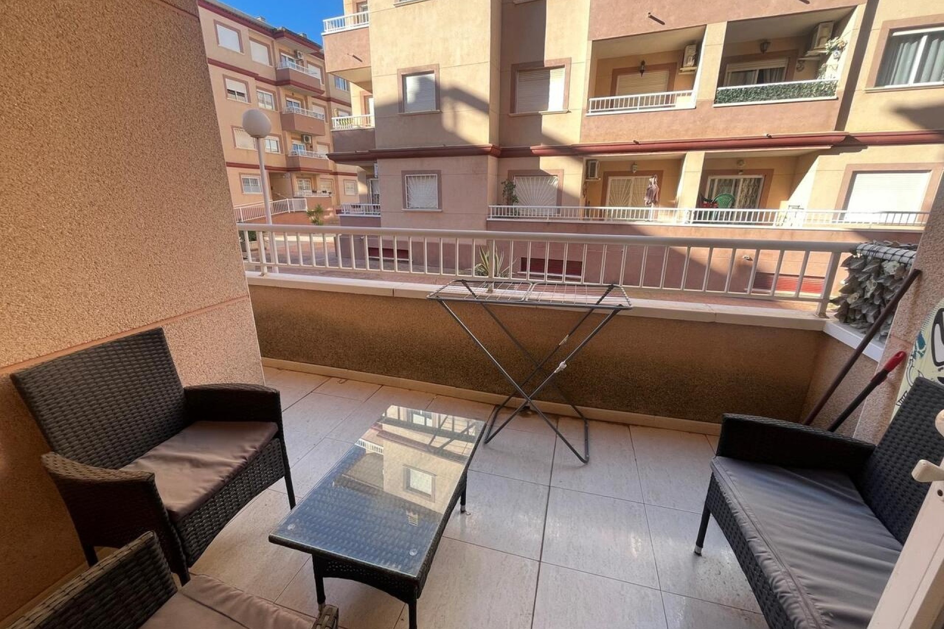 Venta - Apartamento / Piso -
Algorfa