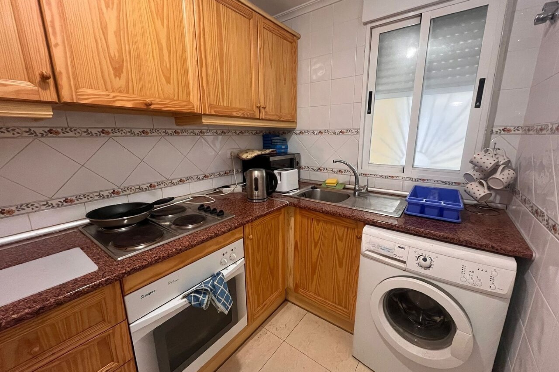 Venta - Apartamento / Piso -
Algorfa