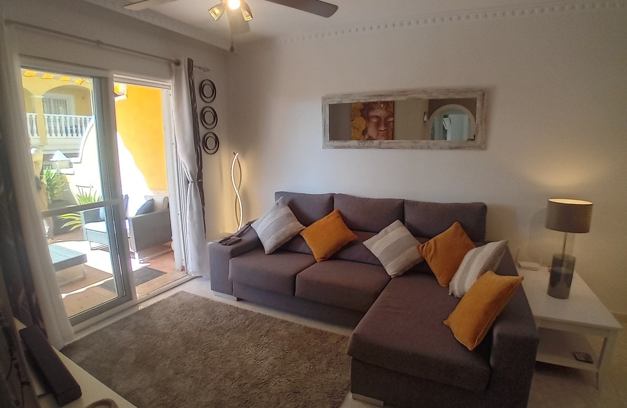 Venta - Apartamento piso -
Algorfa