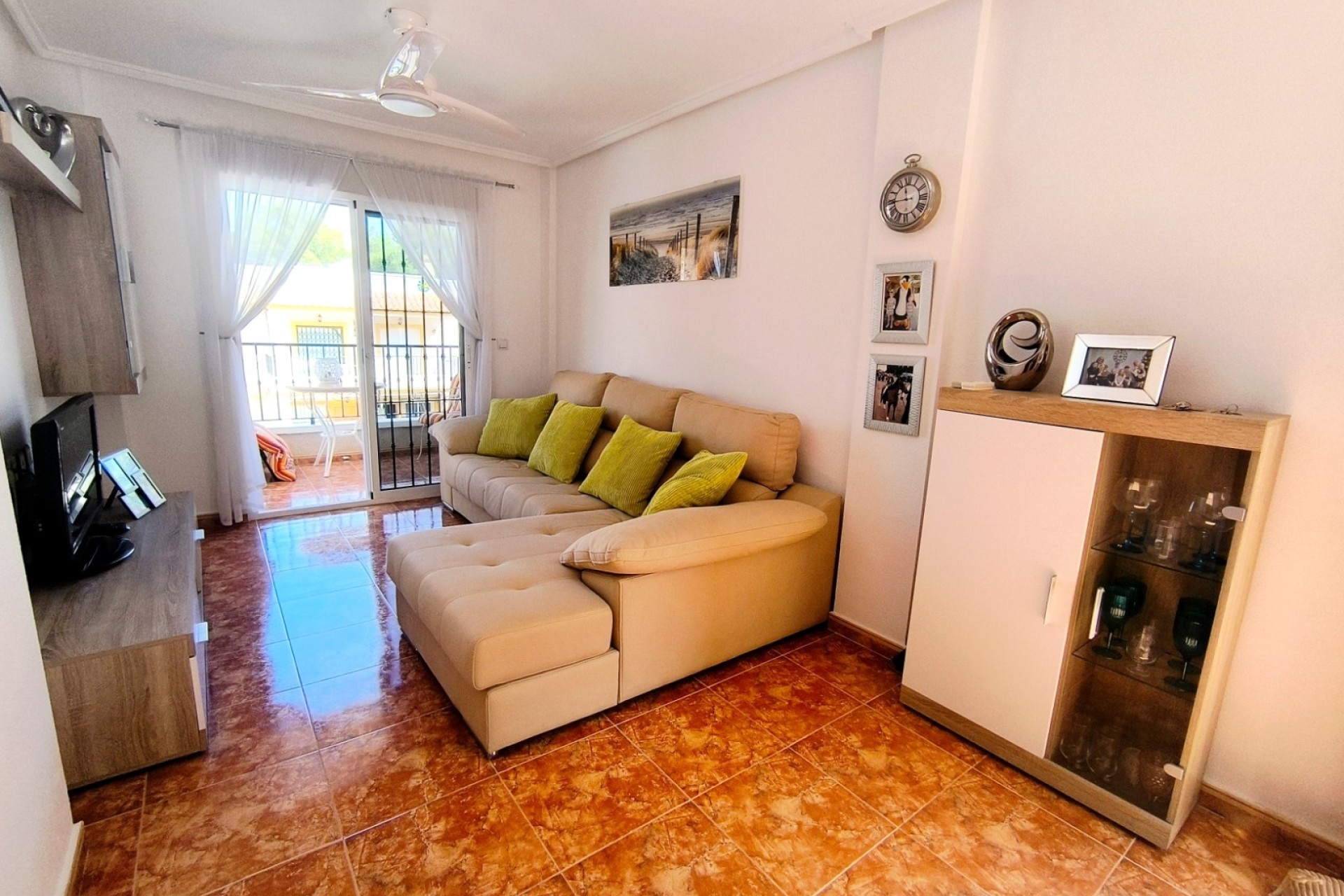 Venta - Apartamento / Piso -
Algorfa