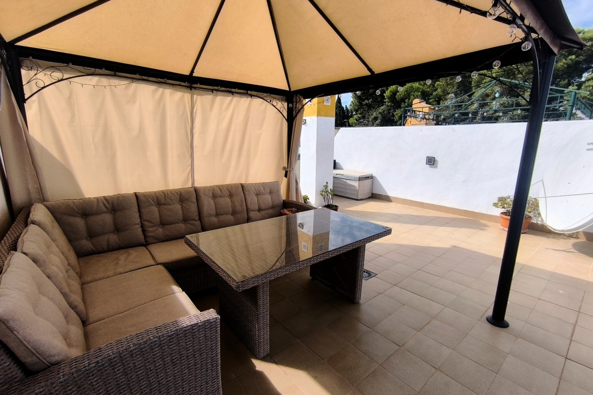 Venta - Apartamento / Piso -
Algorfa