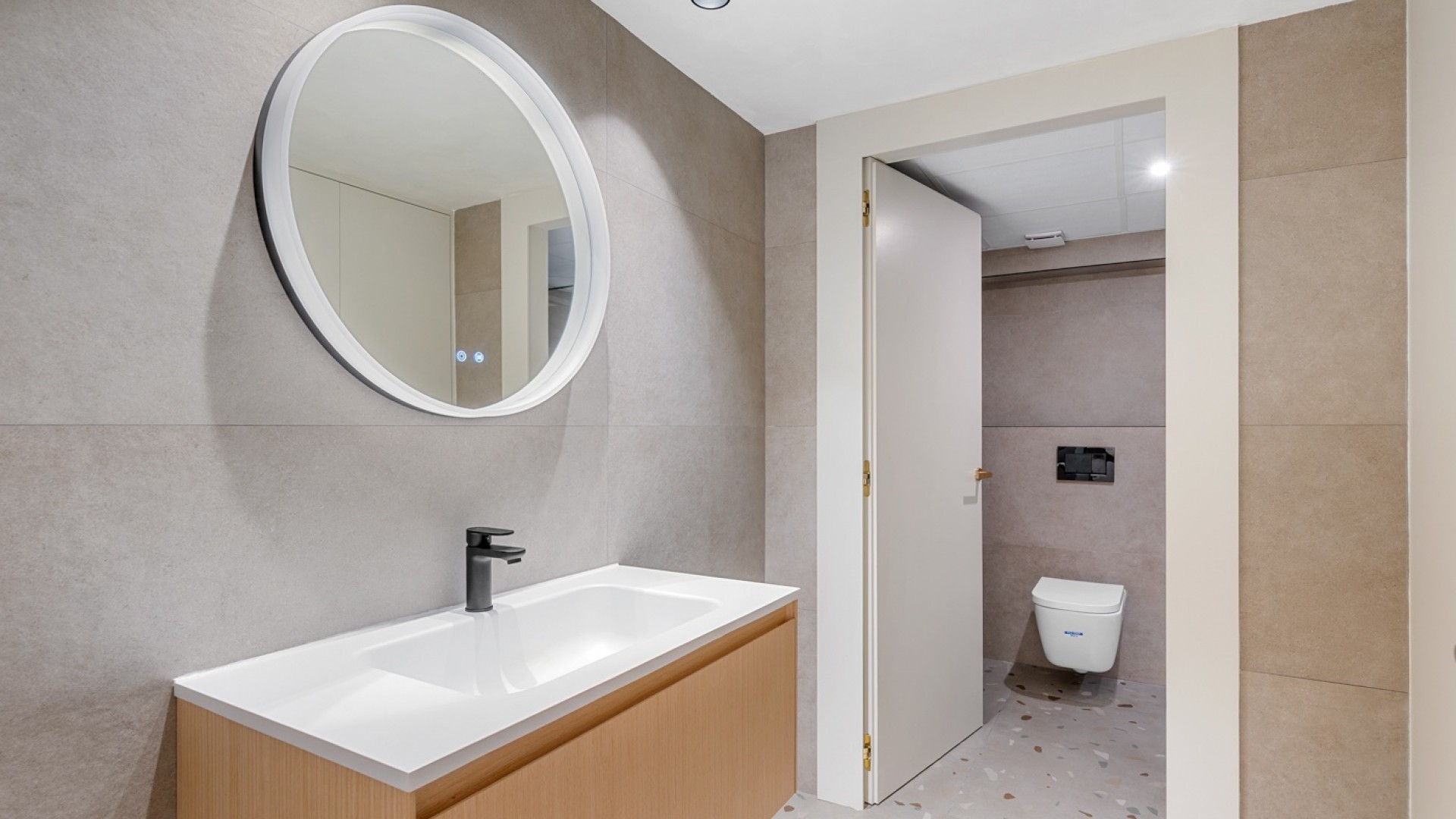 Venta - Apartamento piso -
Alicante