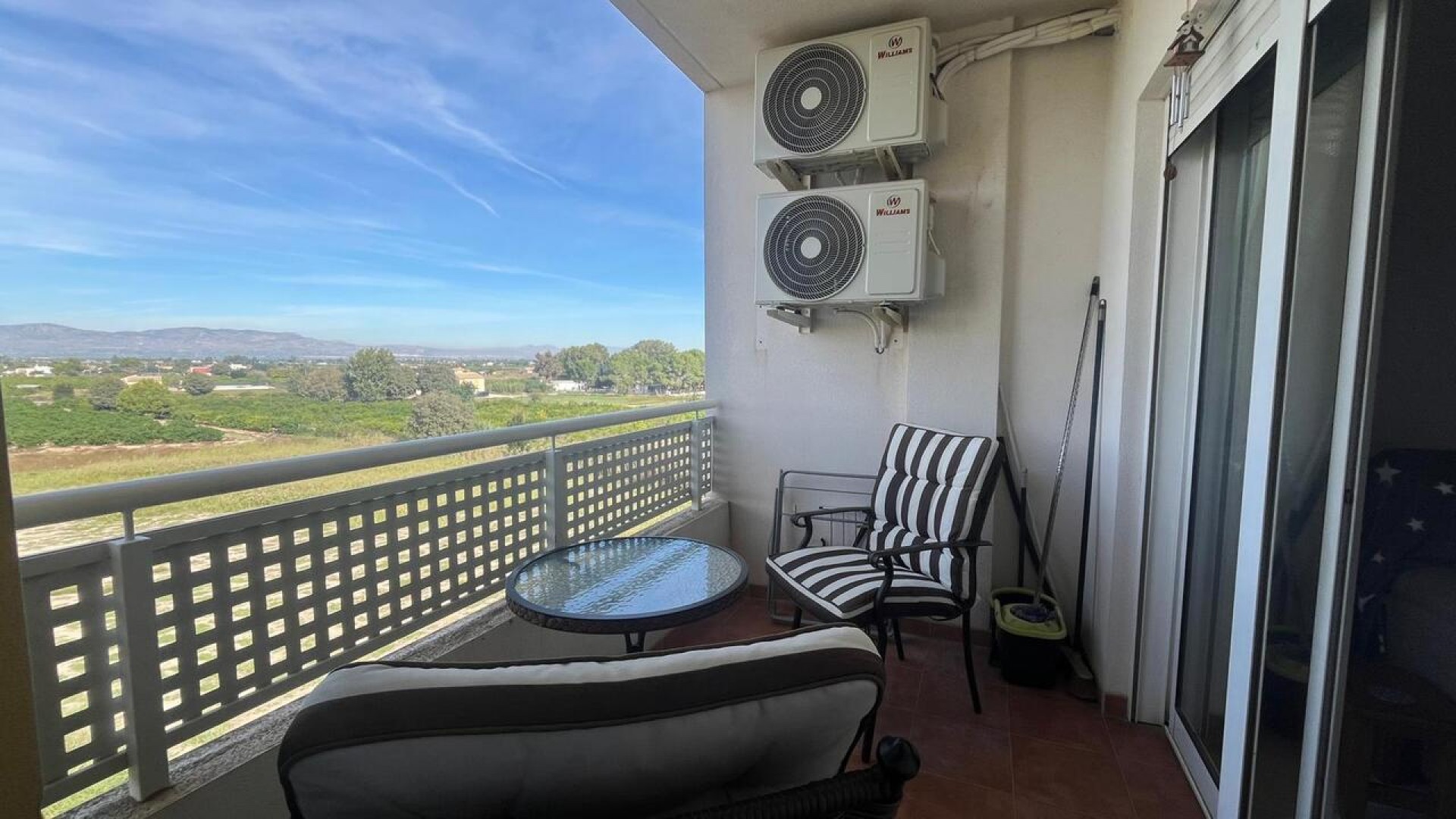 Venta - Apartamento piso -
Almoradí