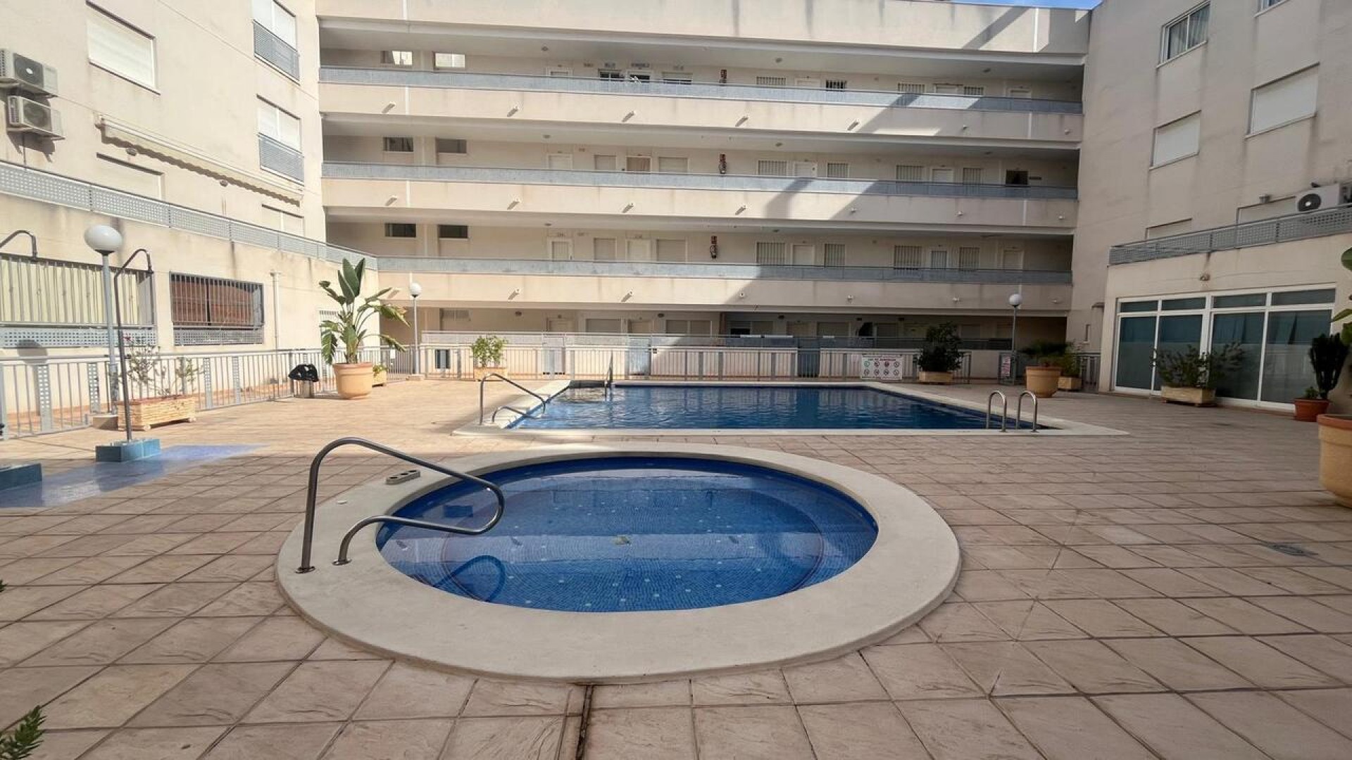 Venta - Apartamento piso -
Almoradí