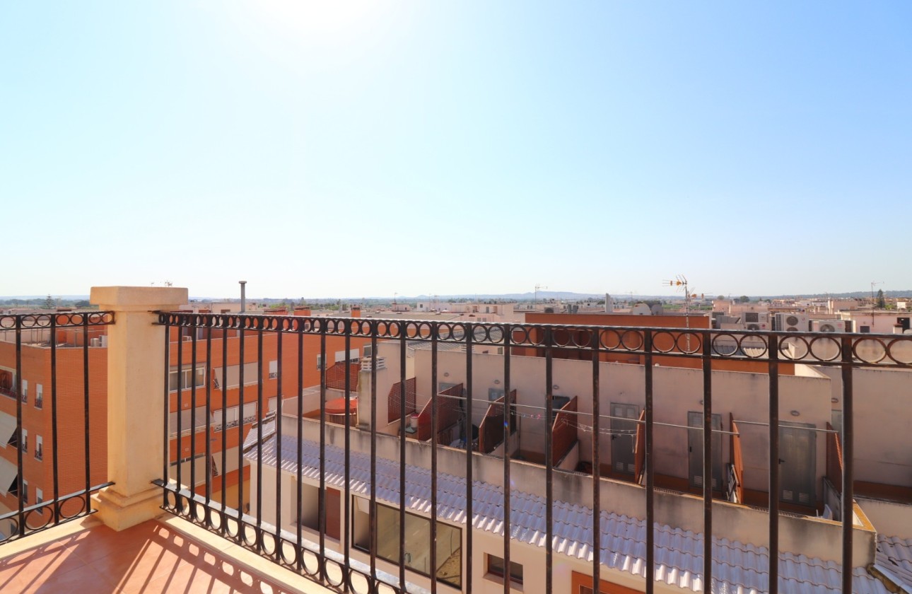 Venta - Apartamento / Piso -
Almoradí