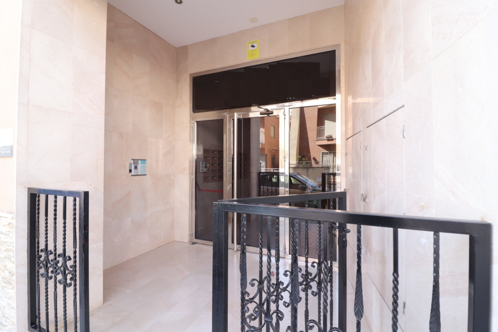 Venta - Apartamento / Piso -
Almoradí