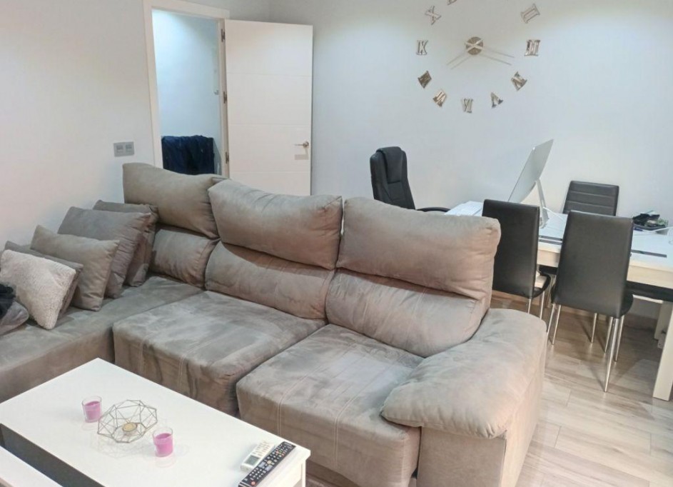 Venta - Apartamento piso -
Almoradí