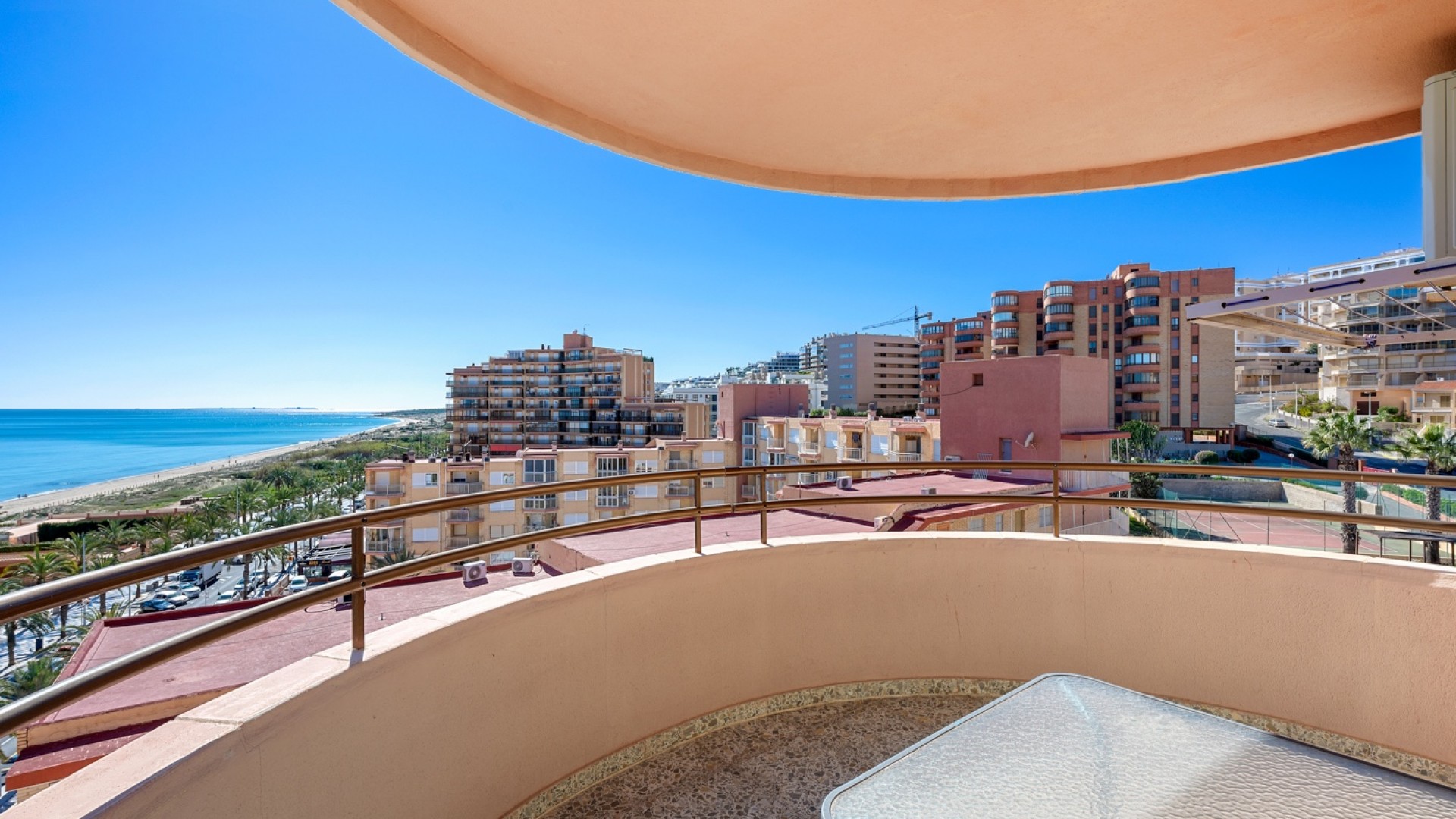 Venta - Apartamento piso -
Arenales del Sol - Segunda linea playa
