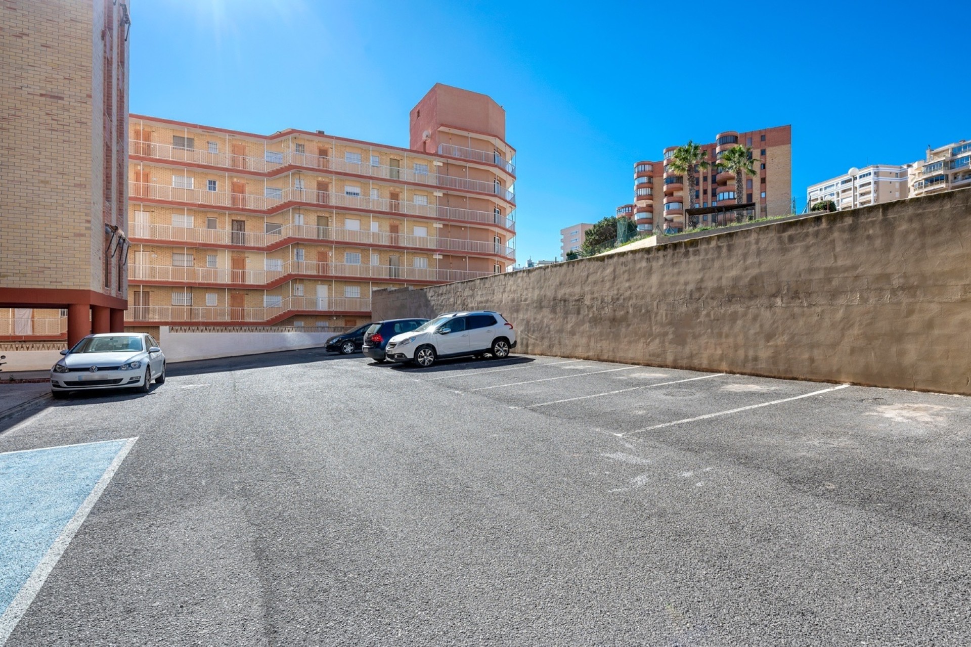 Venta - Apartamento / Piso -
Arenales del Sol - Segunda linea playa