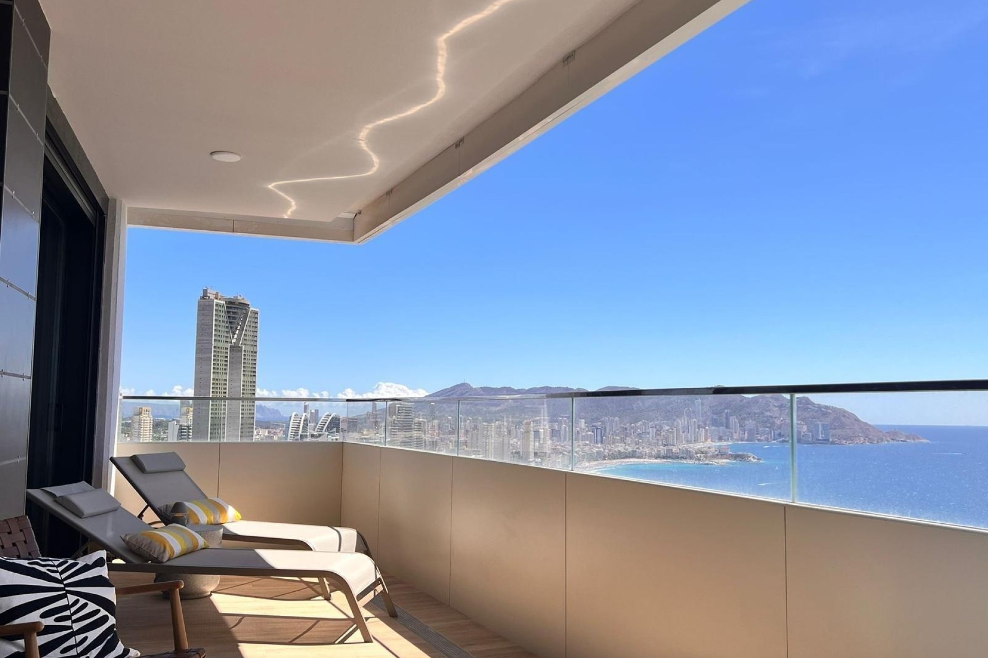 Venta - Apartamento / Piso -
Benidorm - Poniente