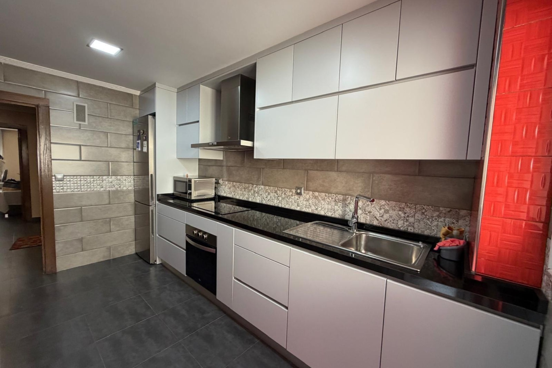 Venta - Apartamento / Piso -
Beniel - CENTRO