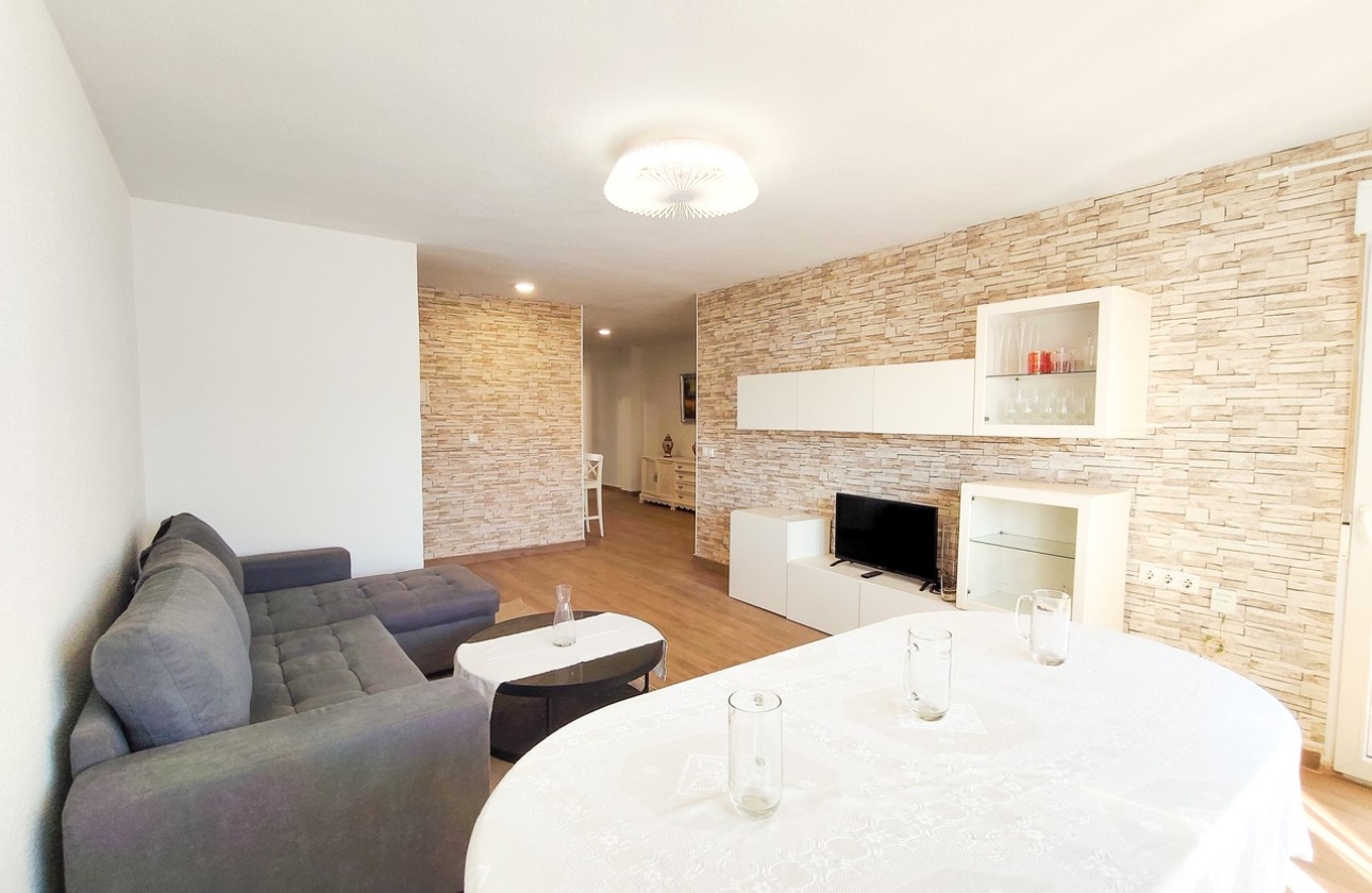 Venta - Apartamento / Piso -
Benijofar