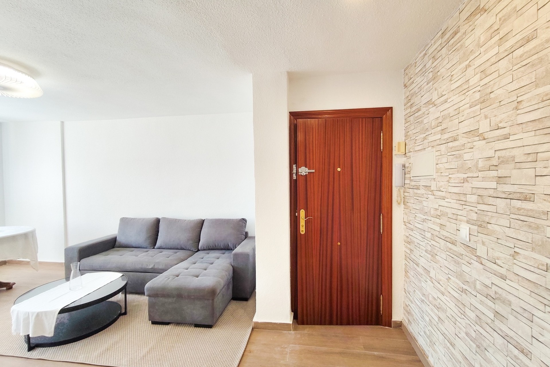 Venta - Apartamento / Piso -
Benijofar