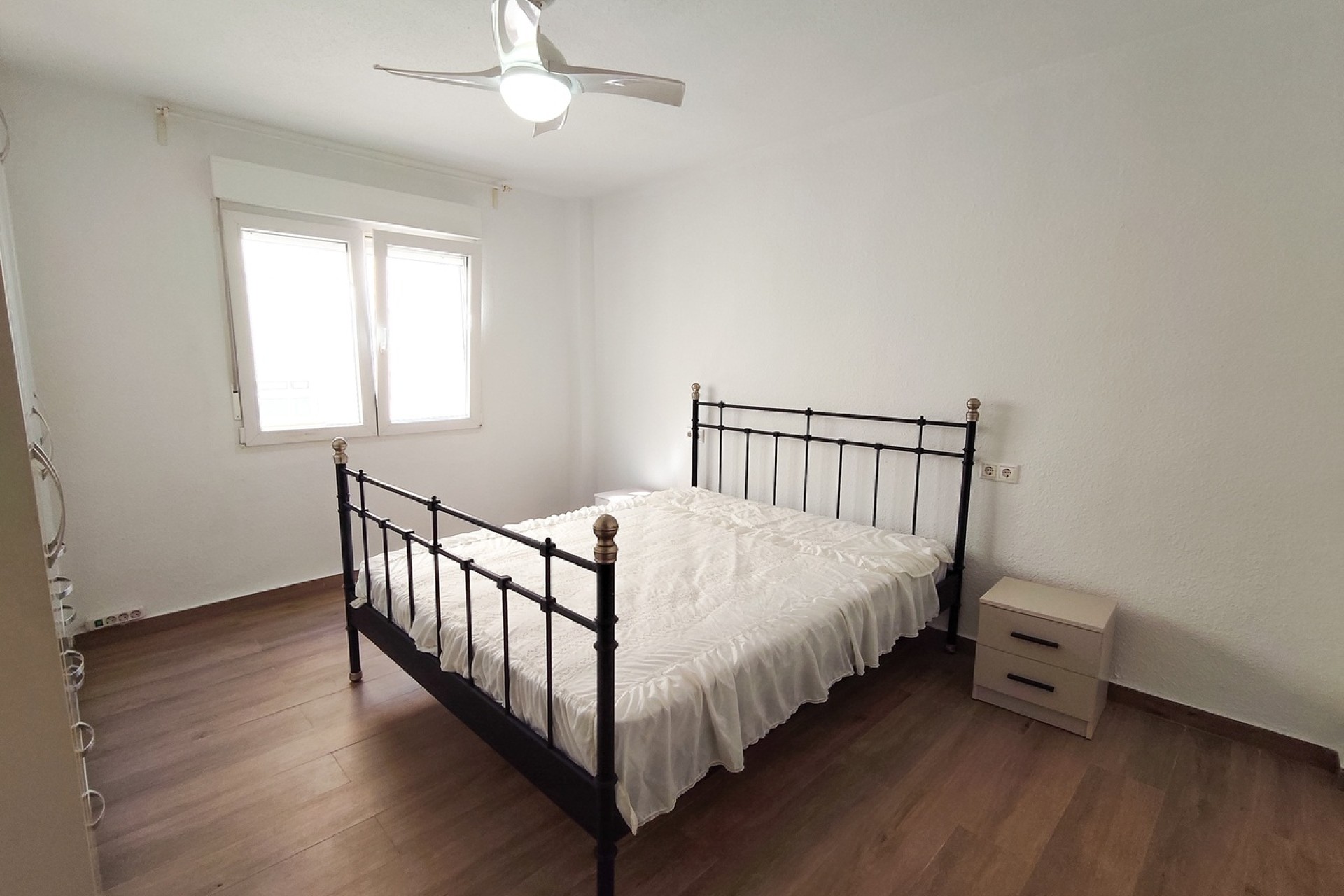 Venta - Apartamento / Piso -
Benijofar