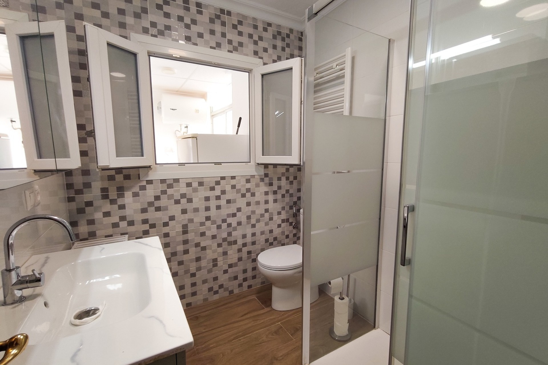 Venta - Apartamento / Piso -
Benijofar