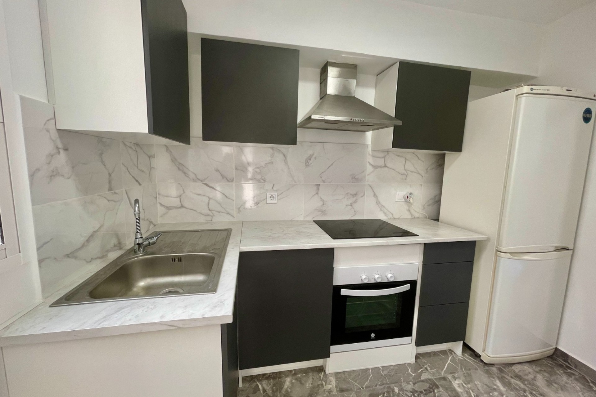 Venta - Apartamento / Piso -
Bigastro