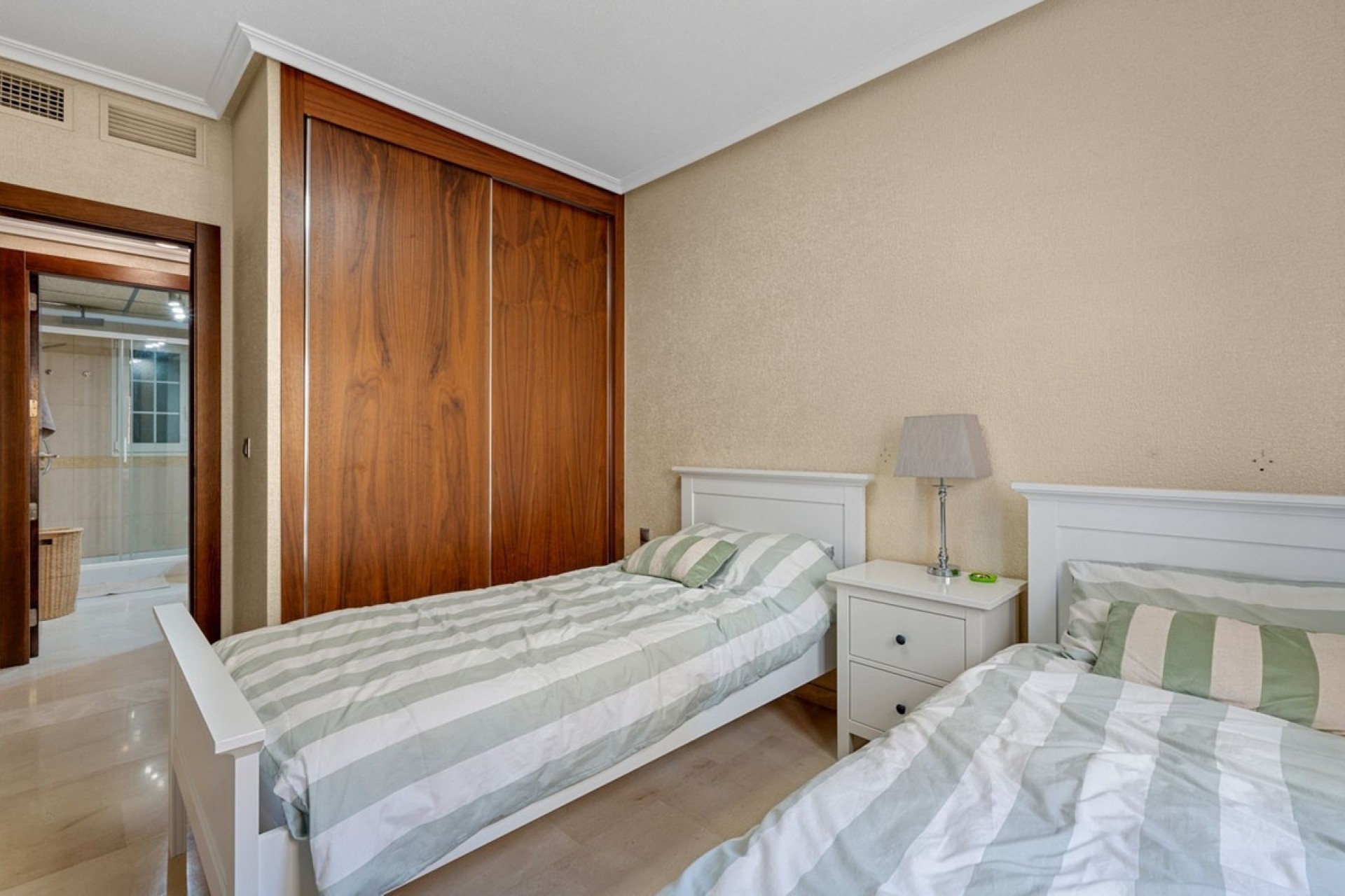 Venta - Apartamento / Piso -
Cabo Roig - Costa Blanca