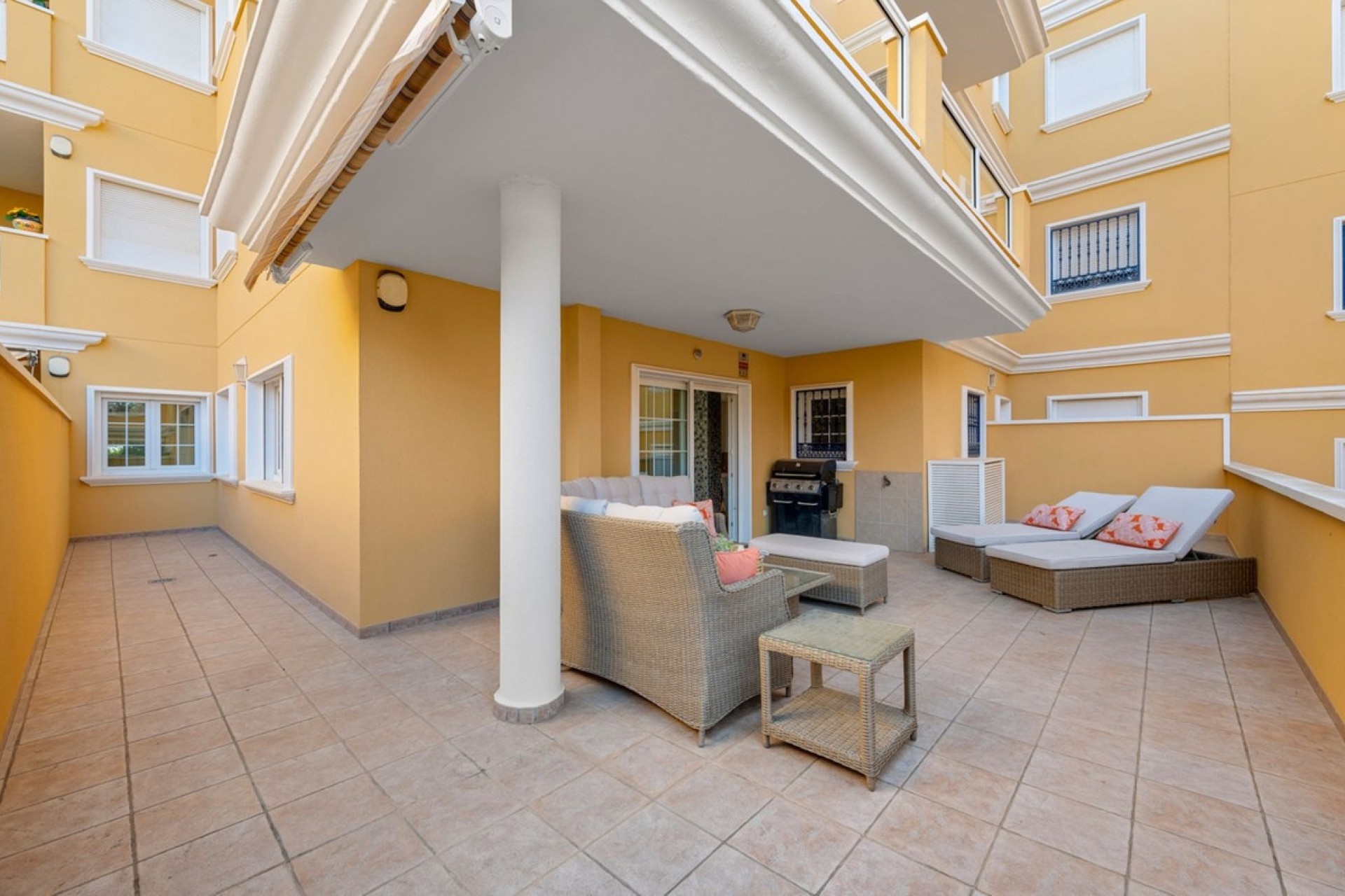 Venta - Apartamento / Piso -
Cabo Roig - Costa Blanca