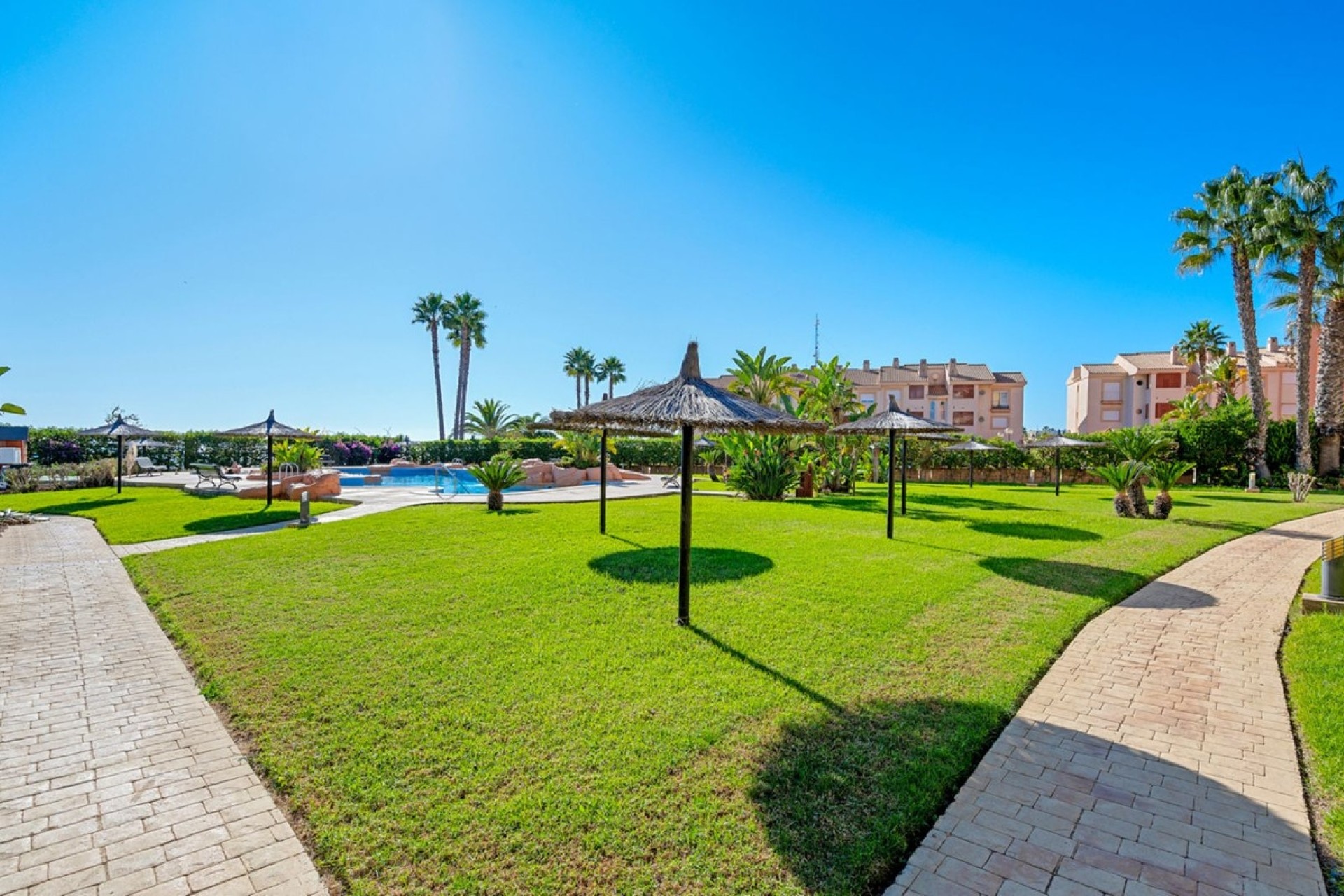Venta - Apartamento / Piso -
Cabo Roig - Costa Blanca