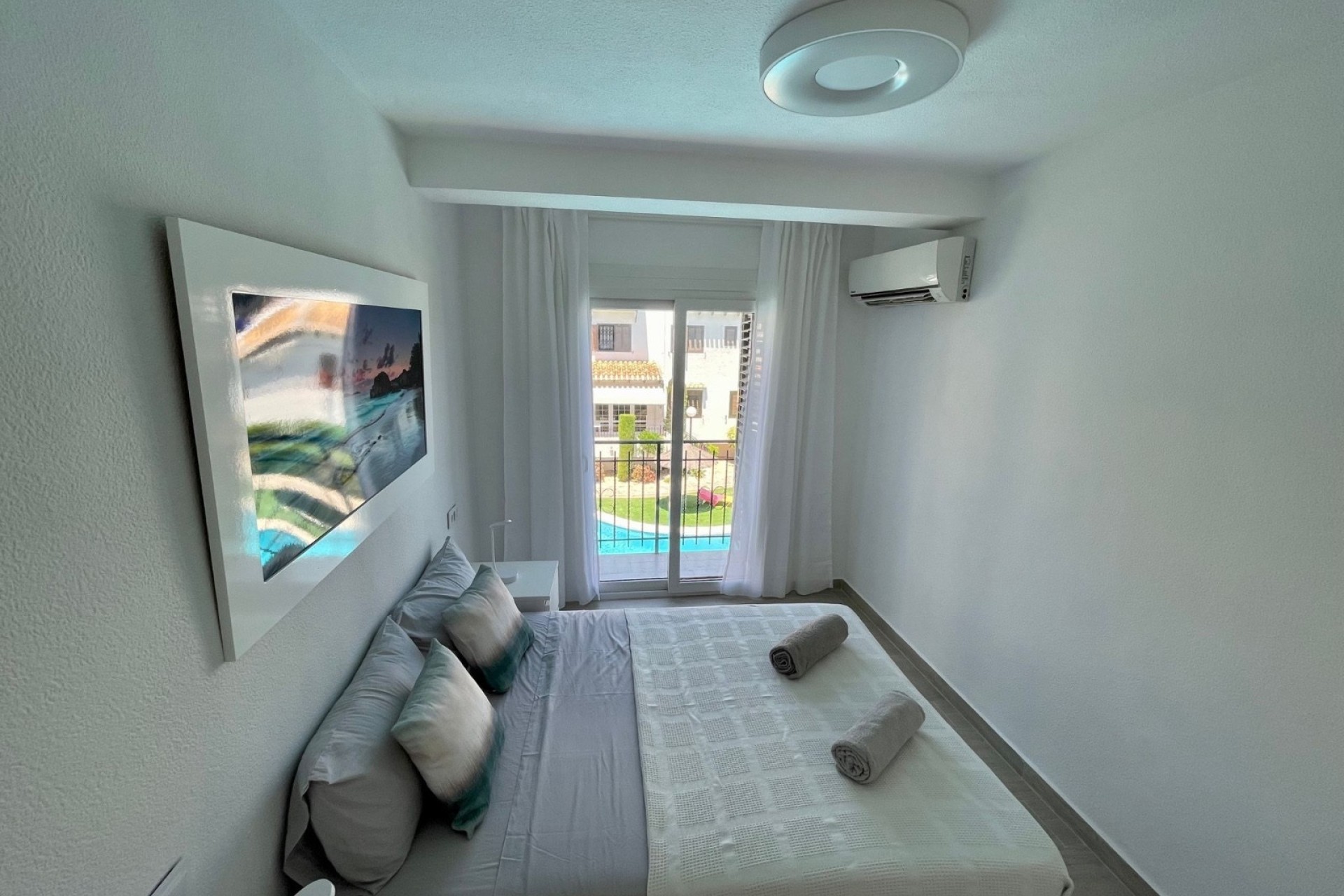 Venta - Apartamento / Piso -
Cabo Roig - Costa Blanca