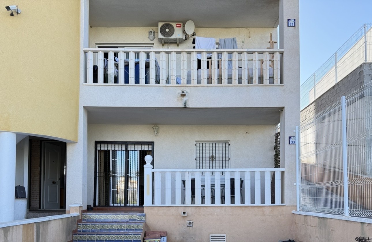 Venta - Apartamento / Piso -
Cabo Roig - Costa Blanca
