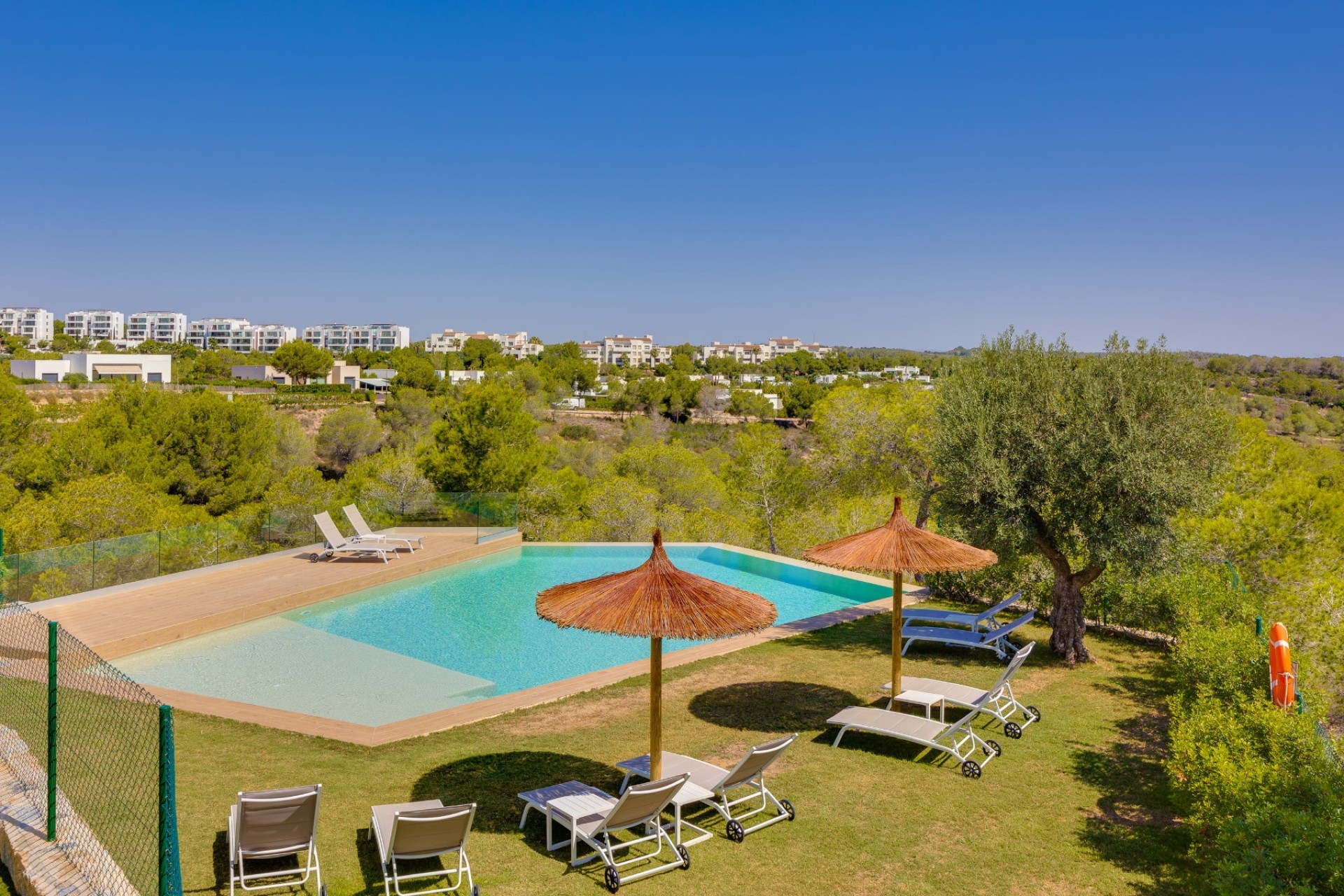 Venta - Apartamento / Piso -
Campoamor - Las Colinas Golf and Country Club