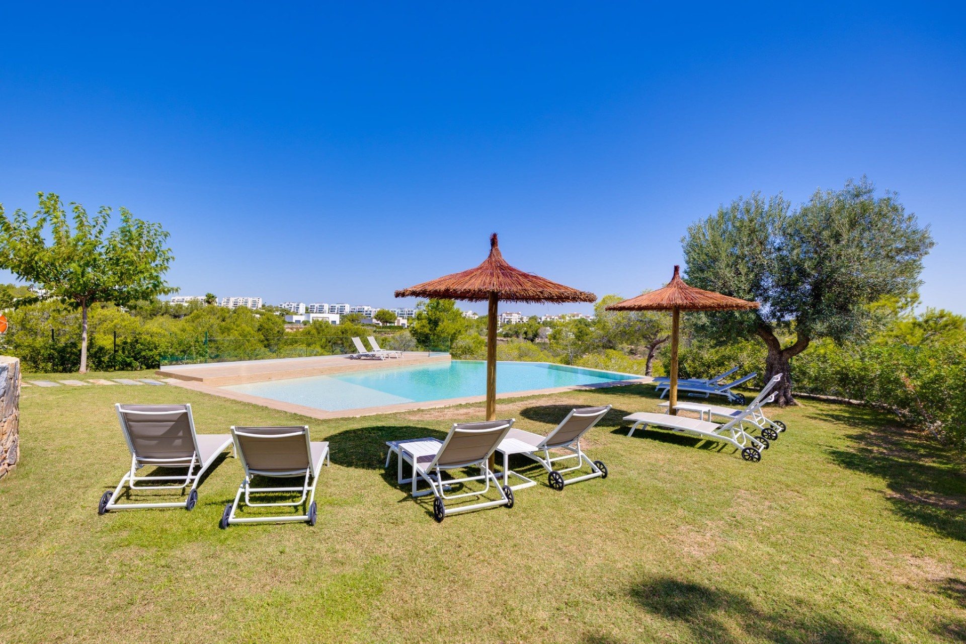 Venta - Apartamento / Piso -
Campoamor - Las Colinas Golf and Country Club