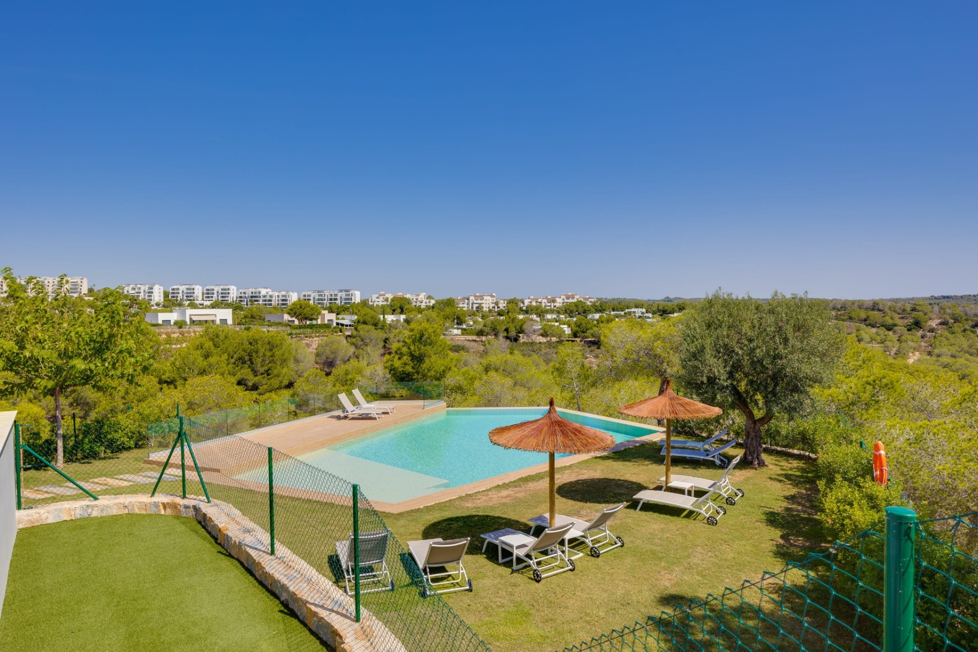 Venta - Apartamento / Piso -
Campoamor - Las Colinas Golf and Country Club