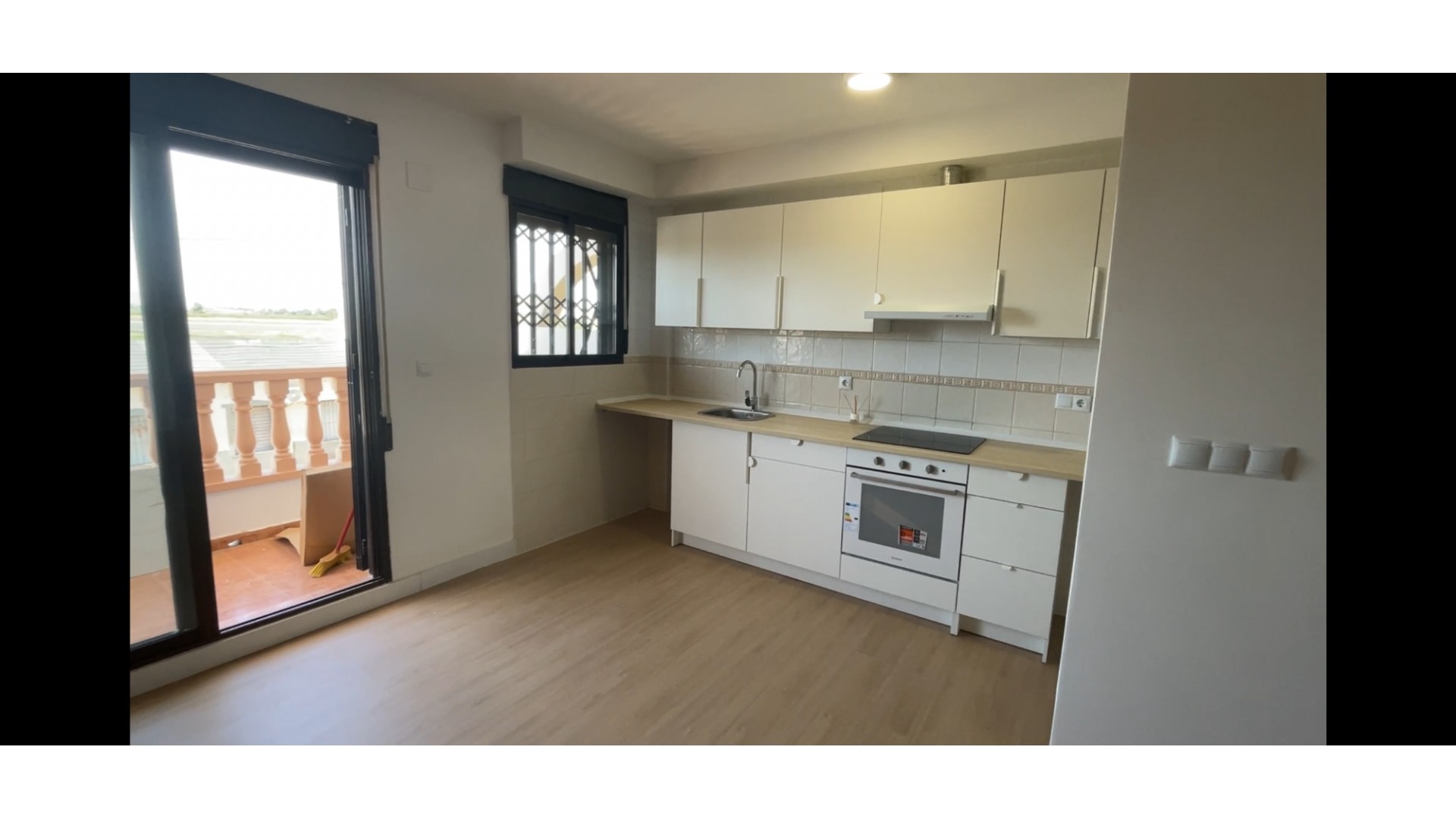 Venta - Apartamento piso -
Daya Nueva