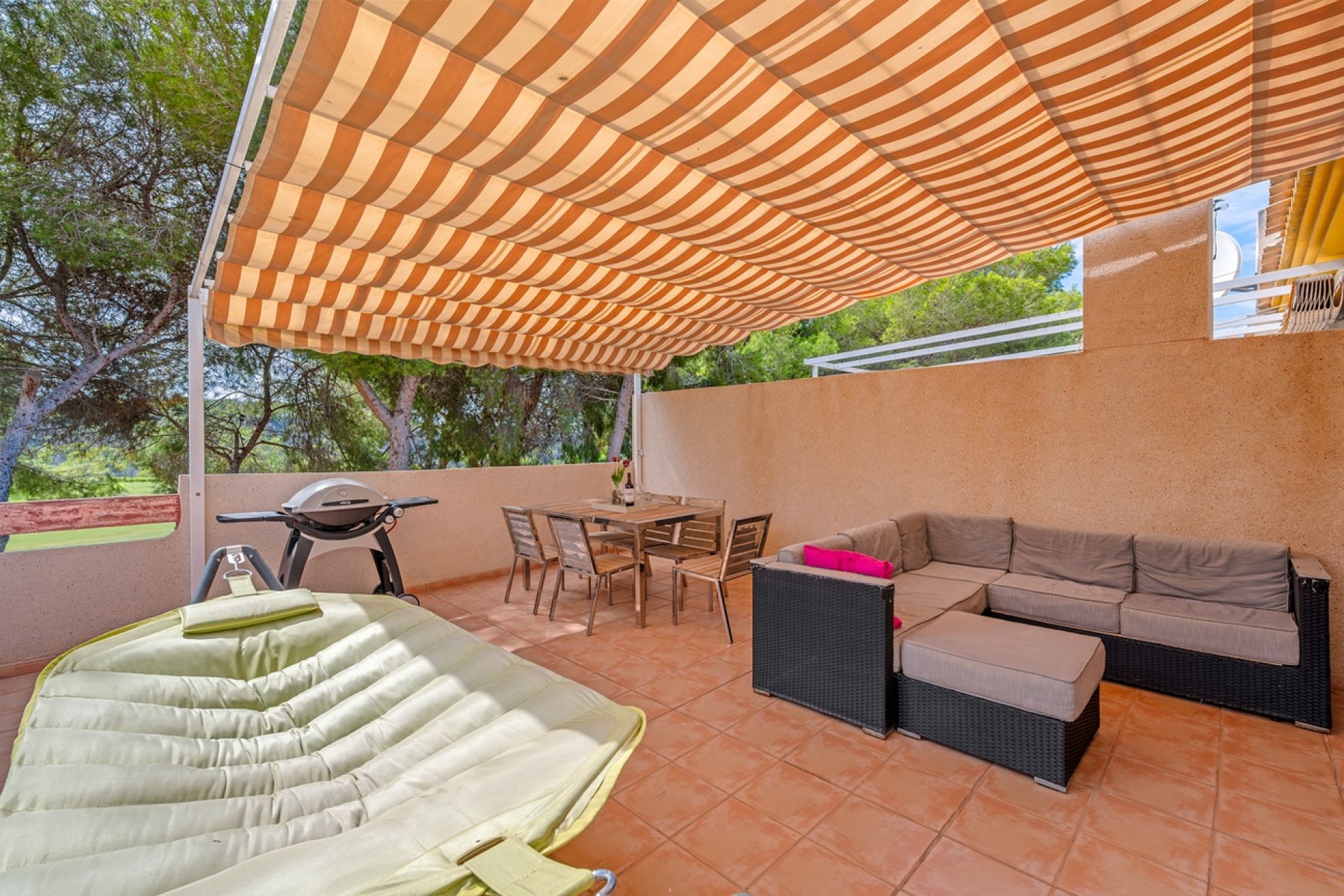 Venta - Apartamento / Piso -
Dehesa de Campoamor - Campoamor