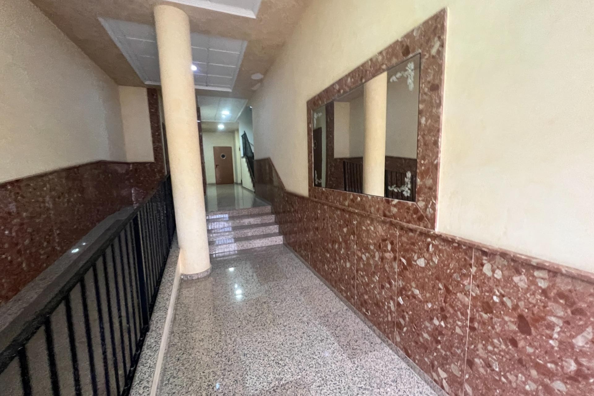 Venta - Apartamento / Piso -
Dolores - Comunidad Valenciana
