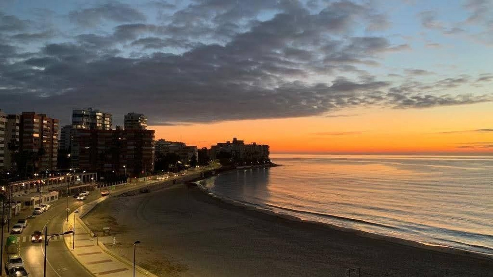 Venta - Apartamento piso -
El Campello