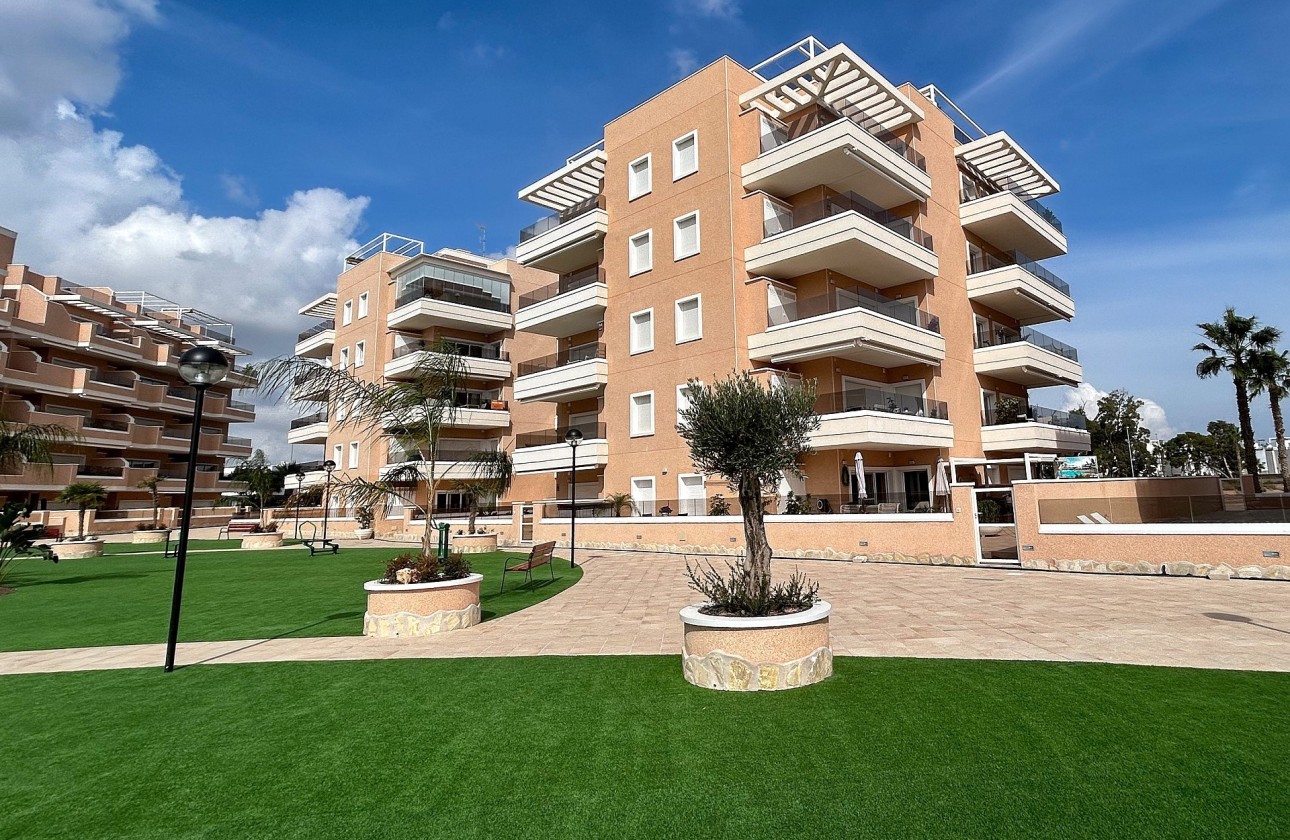 Venta - Apartamento / Piso -
El Raso - Costa Blanca