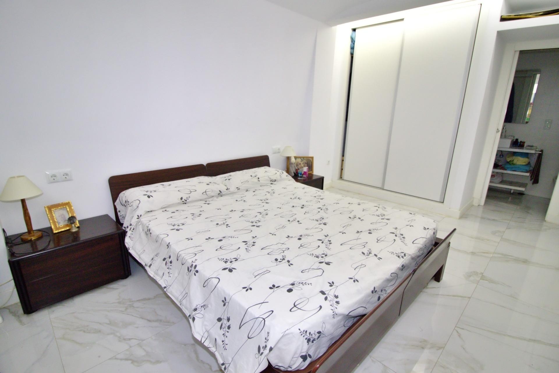 Venta - Apartamento / Piso -
Elche - Plaza Crevillente-juzgados