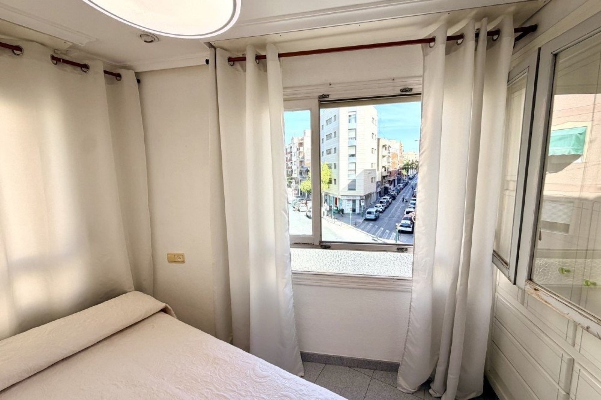 Venta - Apartamento / Piso -
Elche