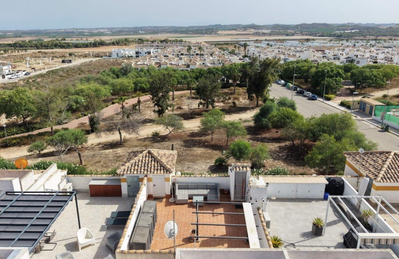 Venta - Apartamento / Piso -
Entre Naranjos - Vistabella Golf