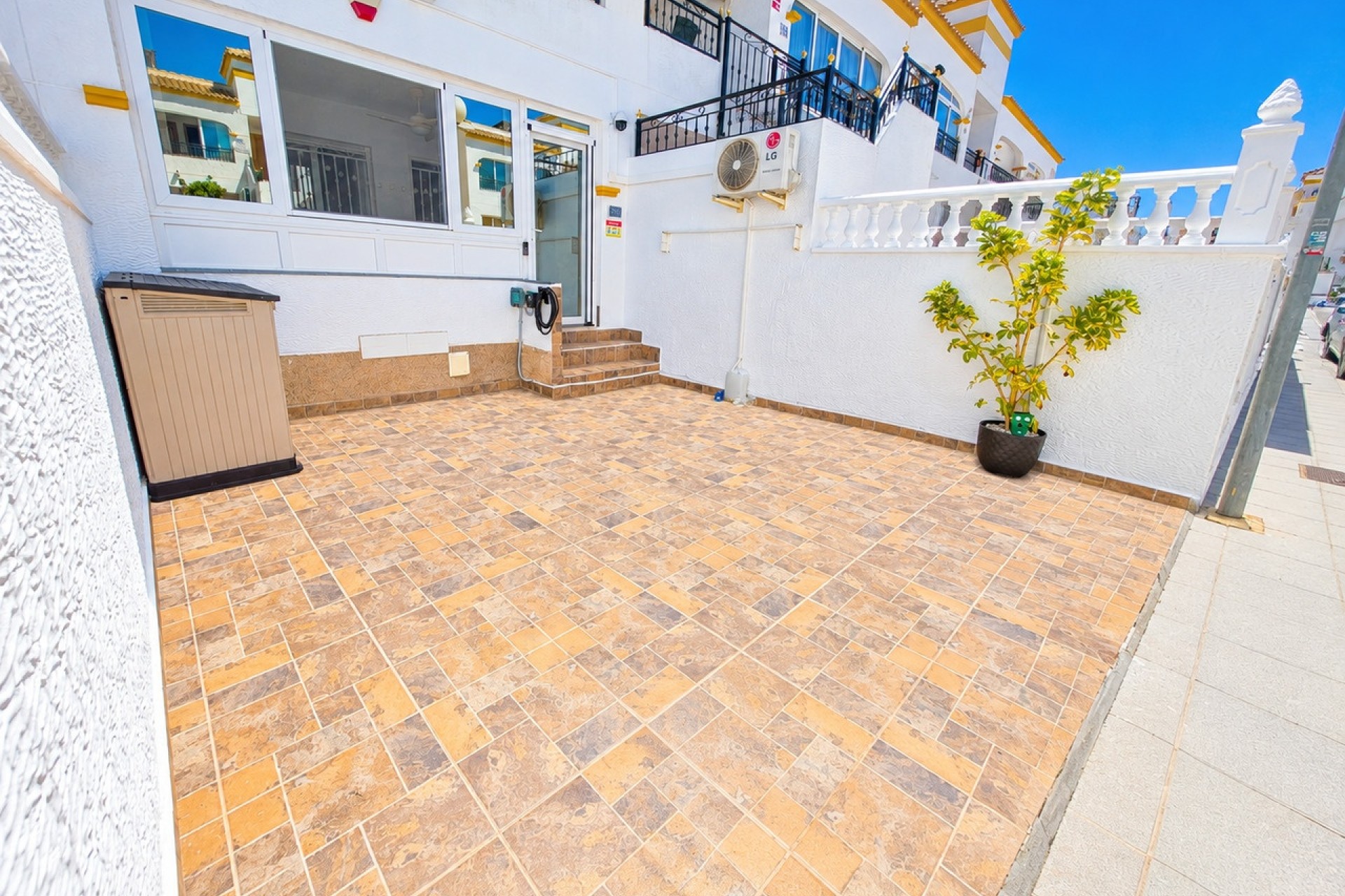 Venta - Apartamento / Piso -
Entre Naranjos - Vistabella Golf