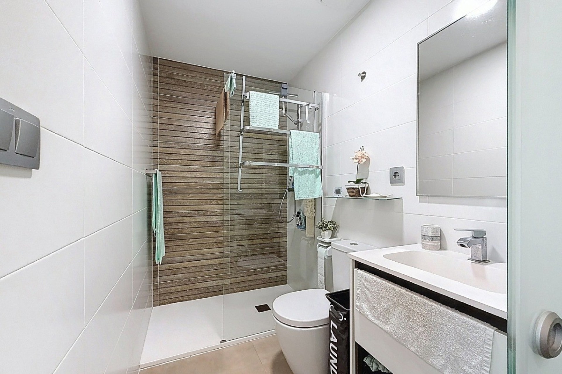 Venta - Apartamento / Piso -
Entre Naranjos - Vistabella Golf