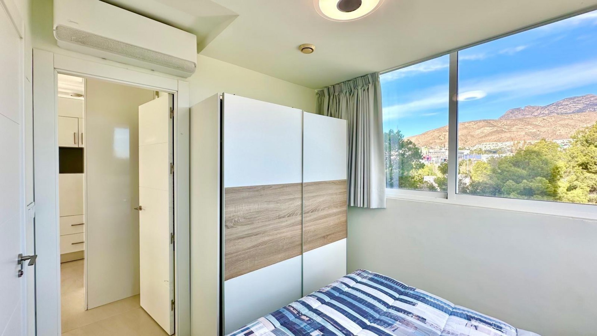 Venta - Apartamento piso -
Finestrat