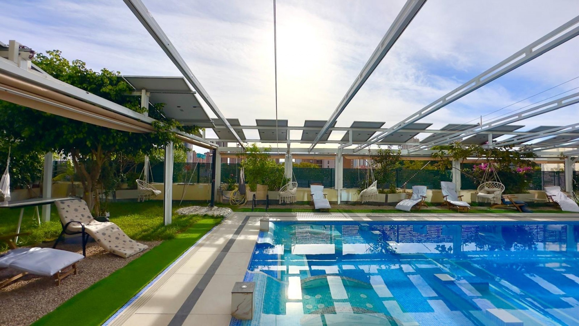 Venta - Apartamento piso -
Finestrat