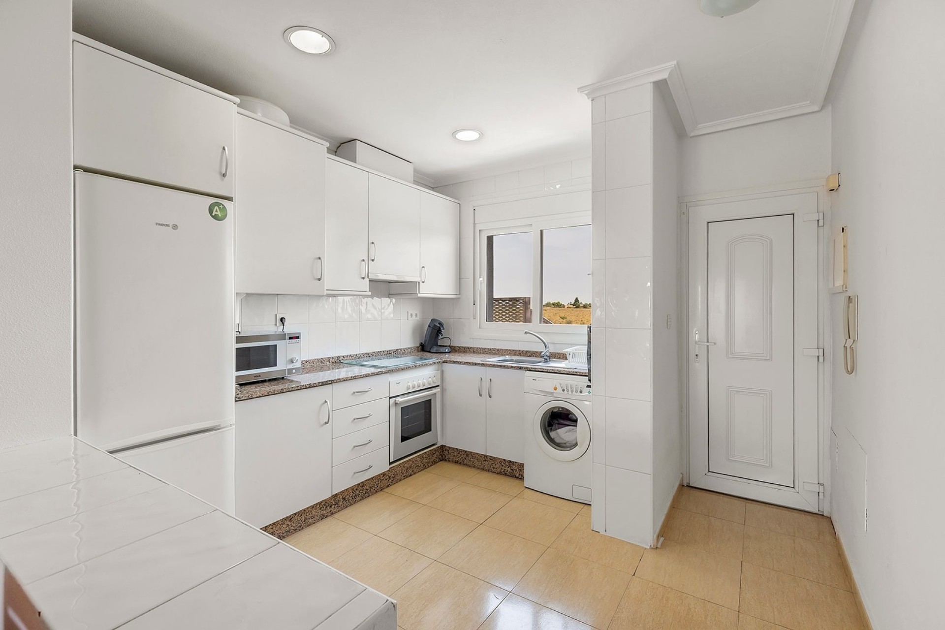 Venta - Apartamento / Piso -
Gea y Truyols - Lo Santiago