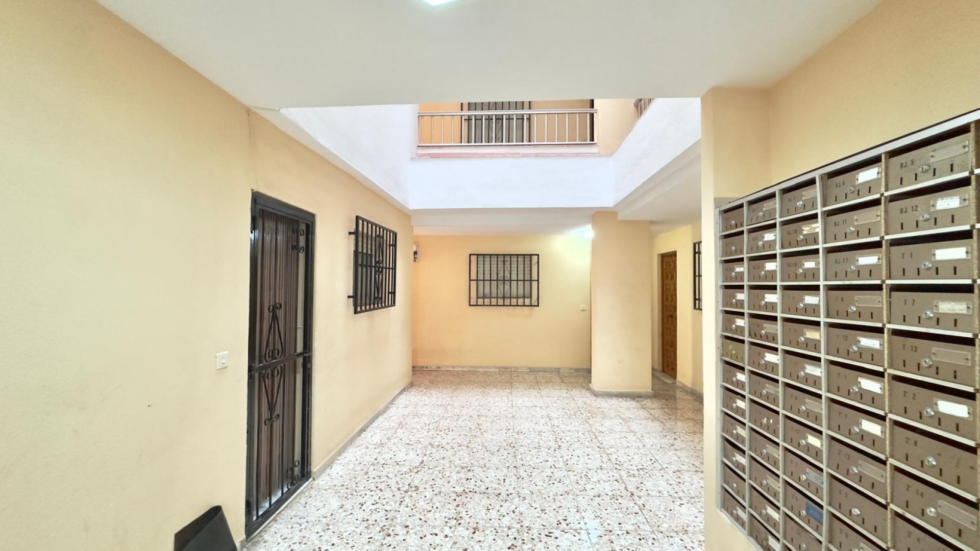 Venta - Apartamento piso -
Guardamar del Segura - CENTRO