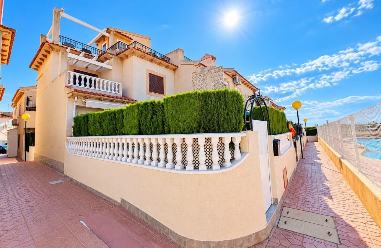 Venta - Apartamento / Piso -
Guardamar del Segura - El Moncayo
