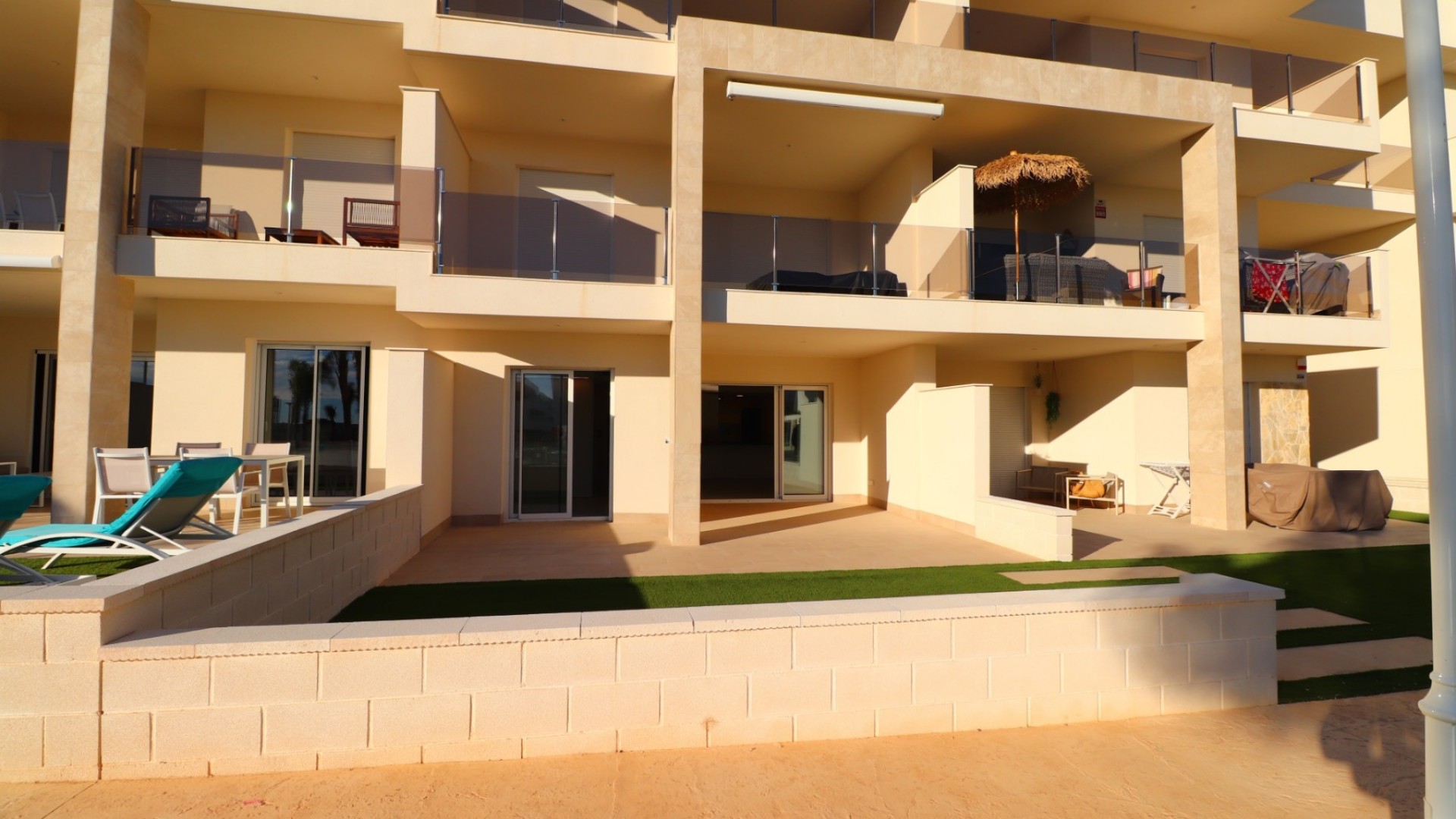 Venta - Apartamento piso -
Guardamar del Segura - El Raso