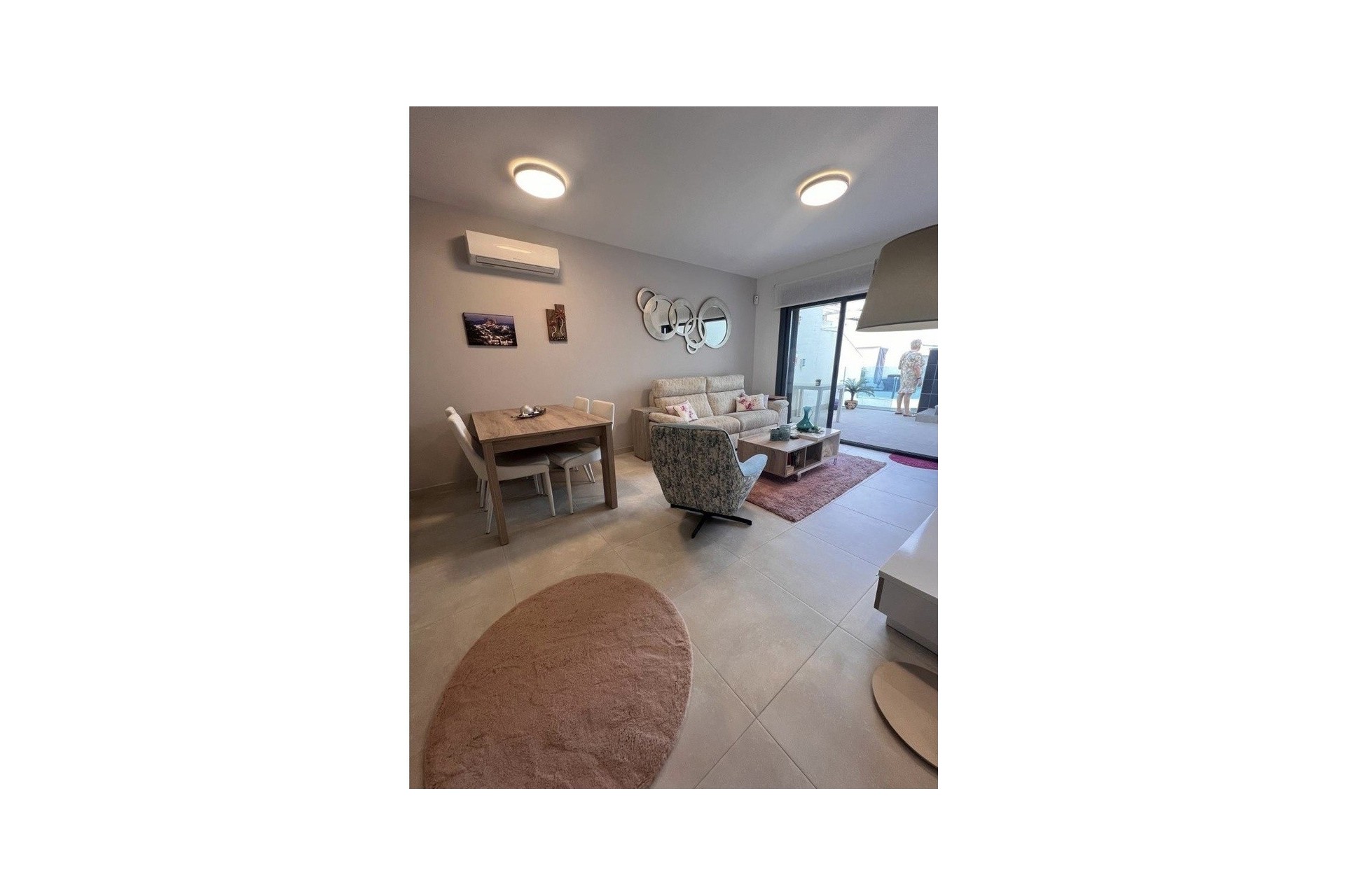 Venta - Apartamento / Piso -
Guardamar del Segura - El Raso