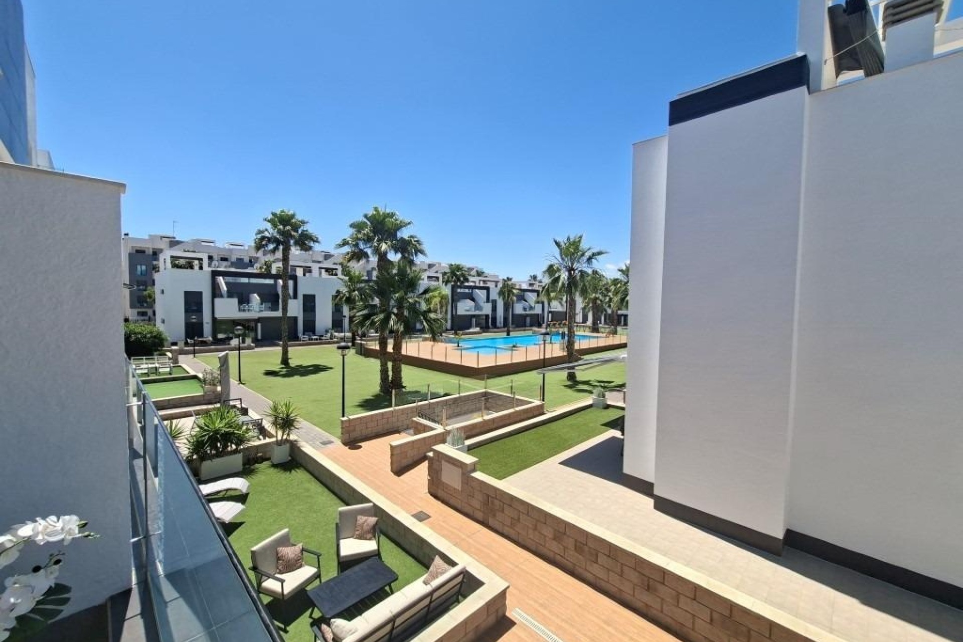 Venta - Apartamento / Piso -
Guardamar del Segura - El Raso