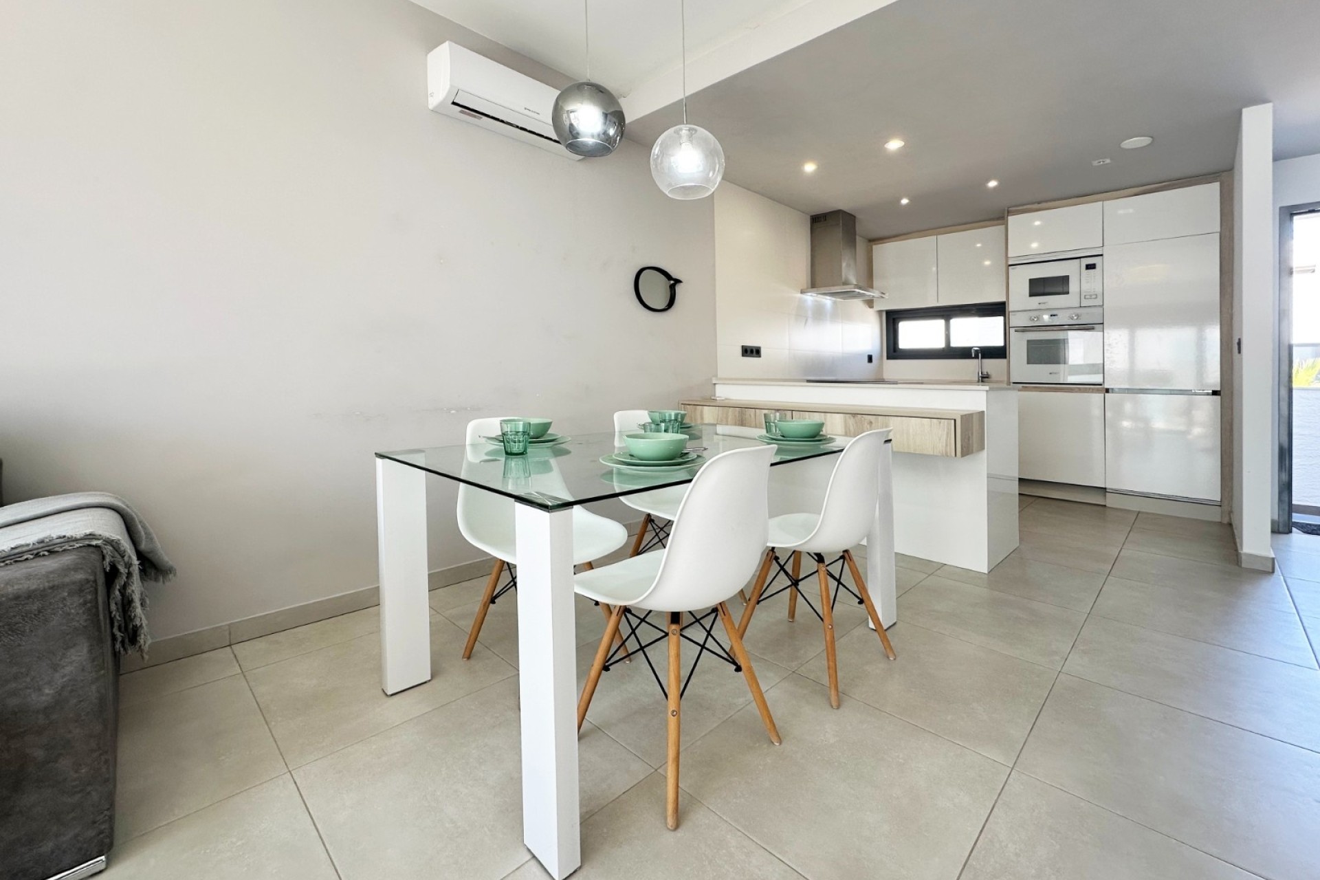 Venta - Apartamento / Piso -
Guardamar del Segura - El Raso