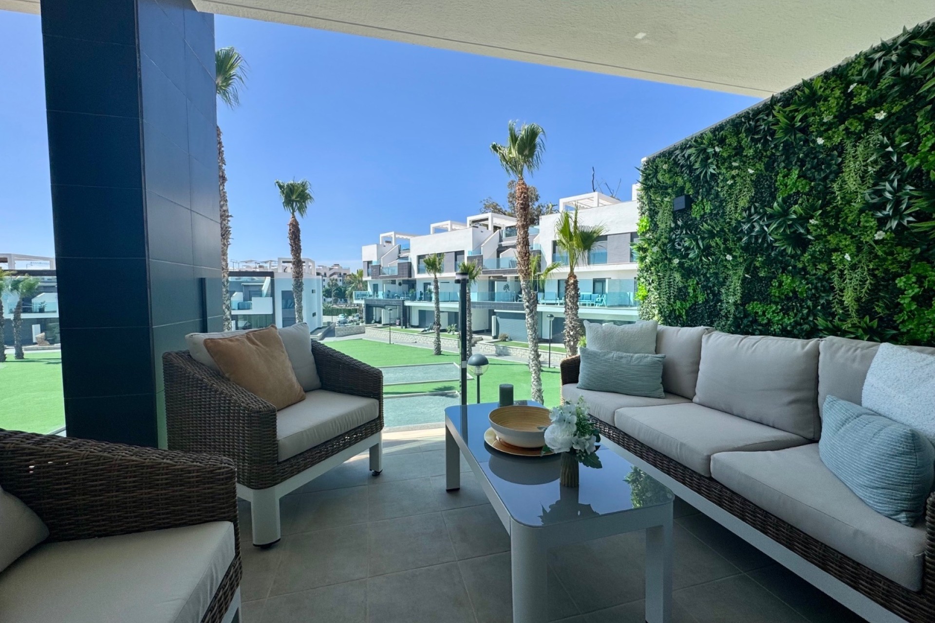 Venta - Apartamento / Piso -
Guardamar del Segura - El Raso