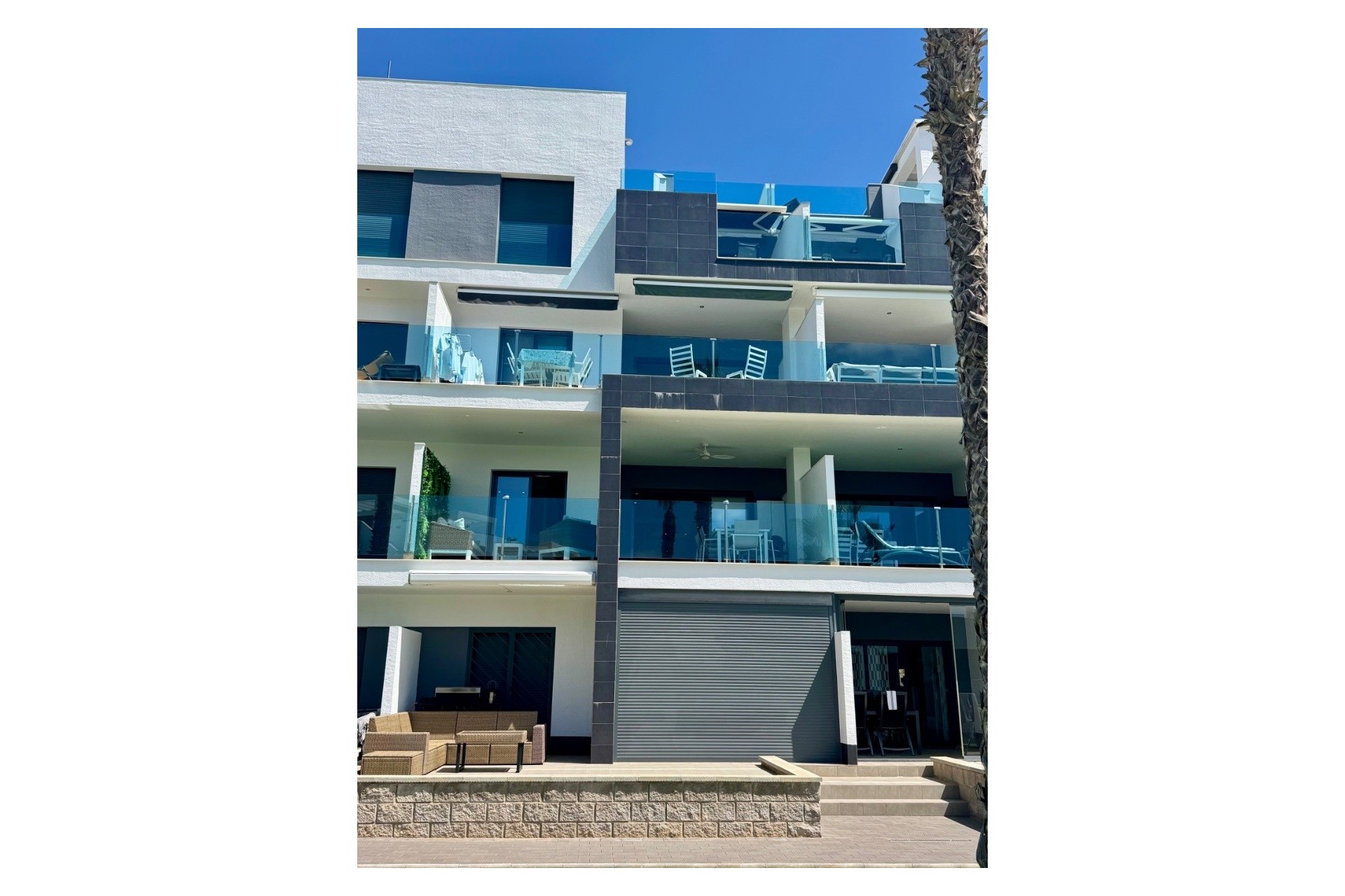 Venta - Apartamento / Piso -
Guardamar del Segura - El Raso